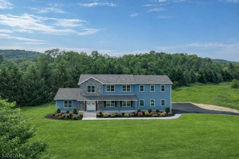 4 Sterling Dr