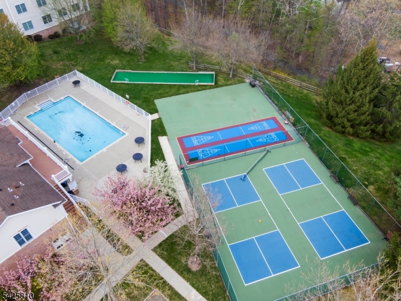 119 Ridgeview Ln
