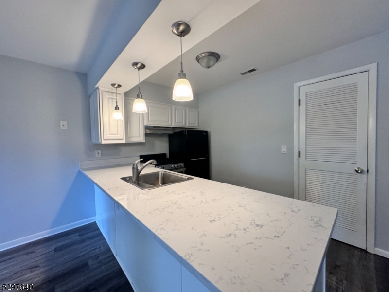2 Gunstock Dr
