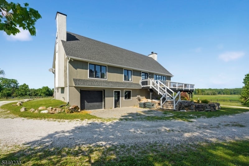956 Rt 517