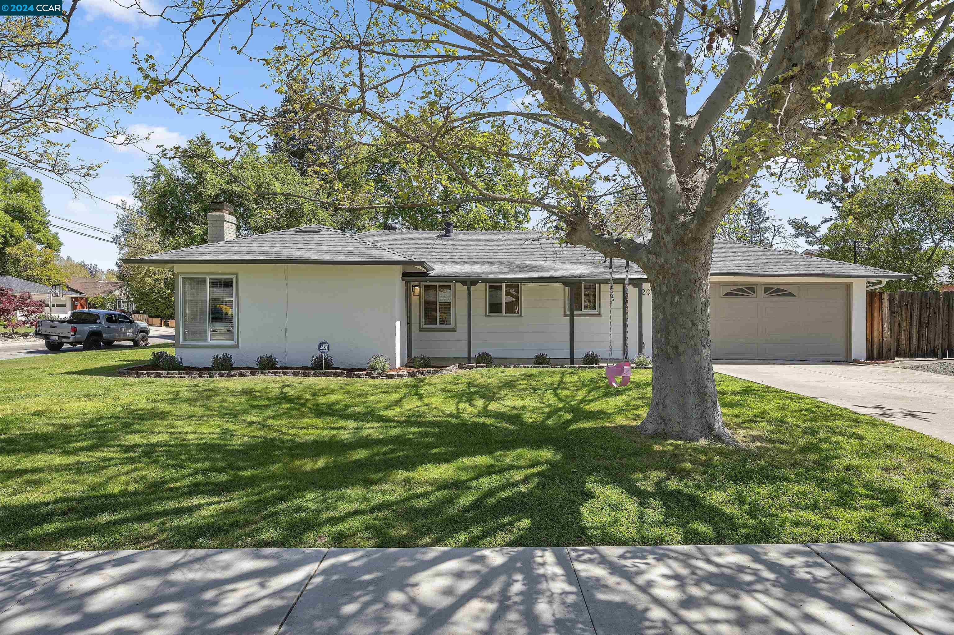 2049 Elinora Dr