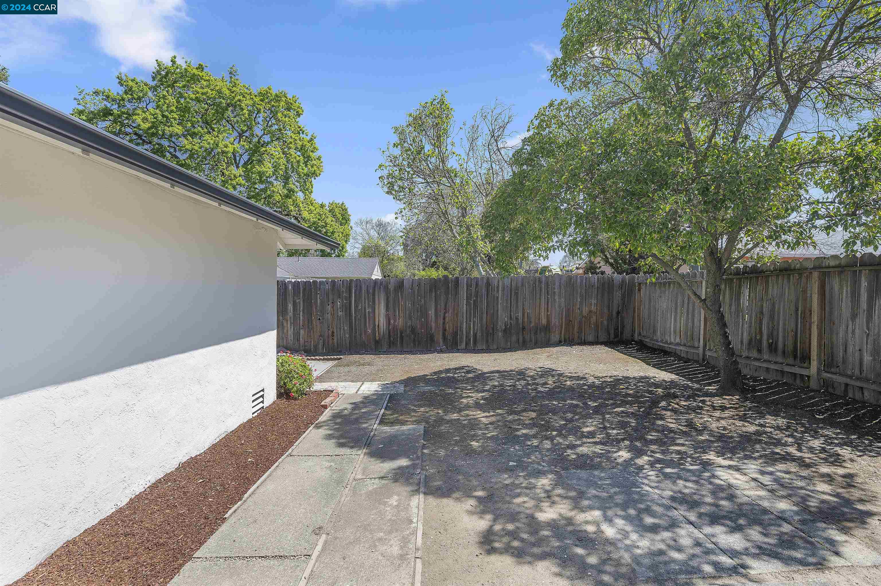 2049 Elinora Dr