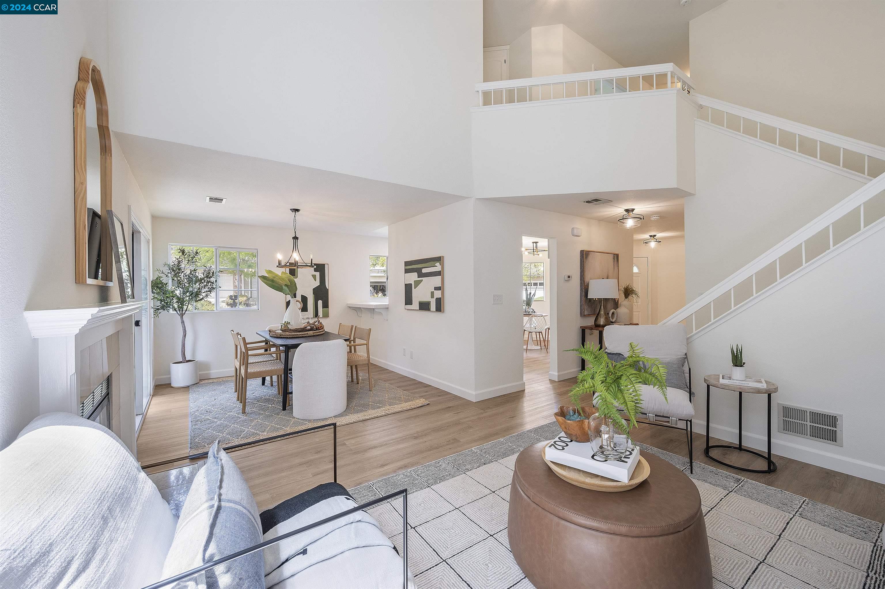 1026 Pinehurst Ct