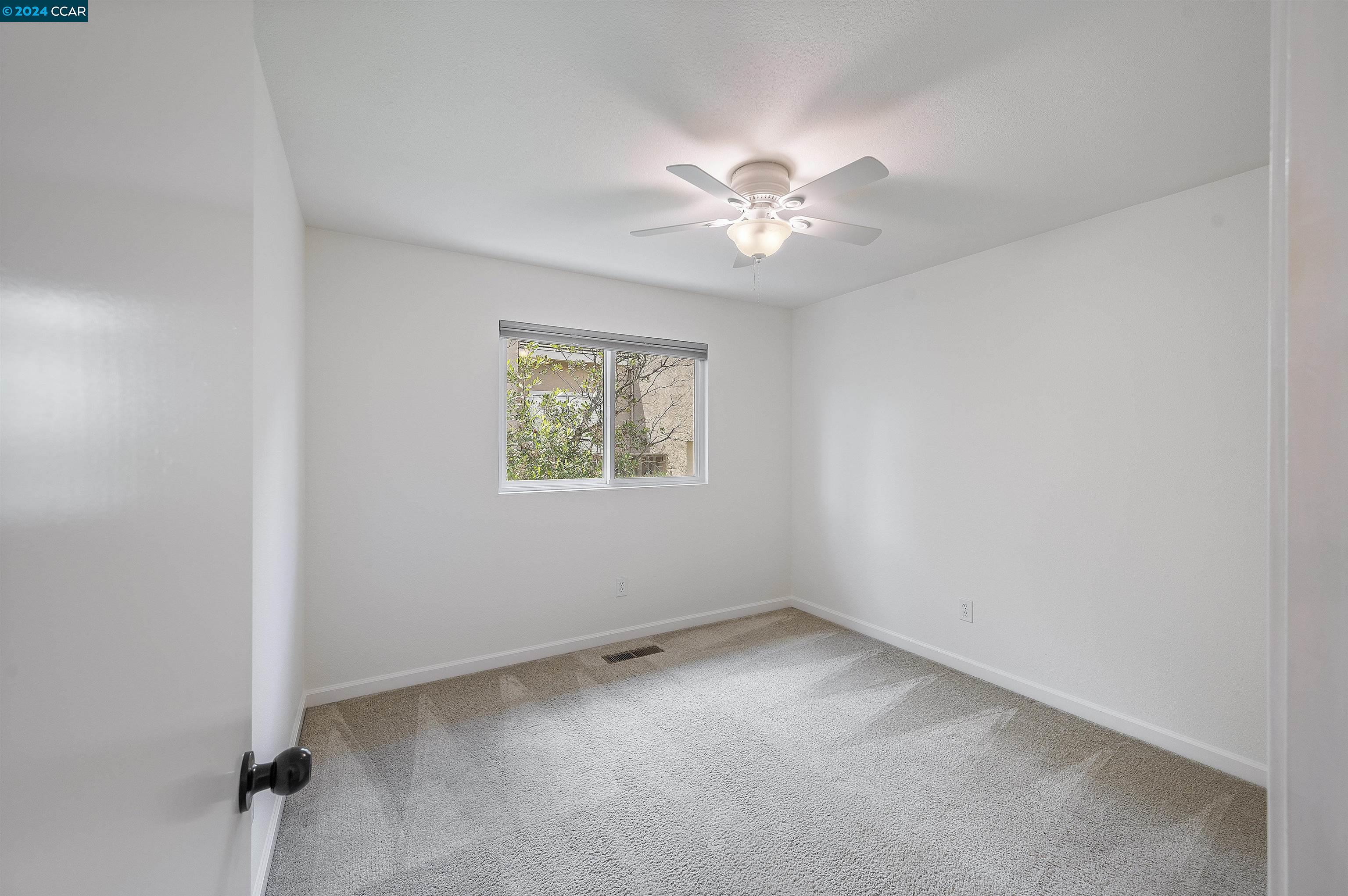 1026 Pinehurst Ct