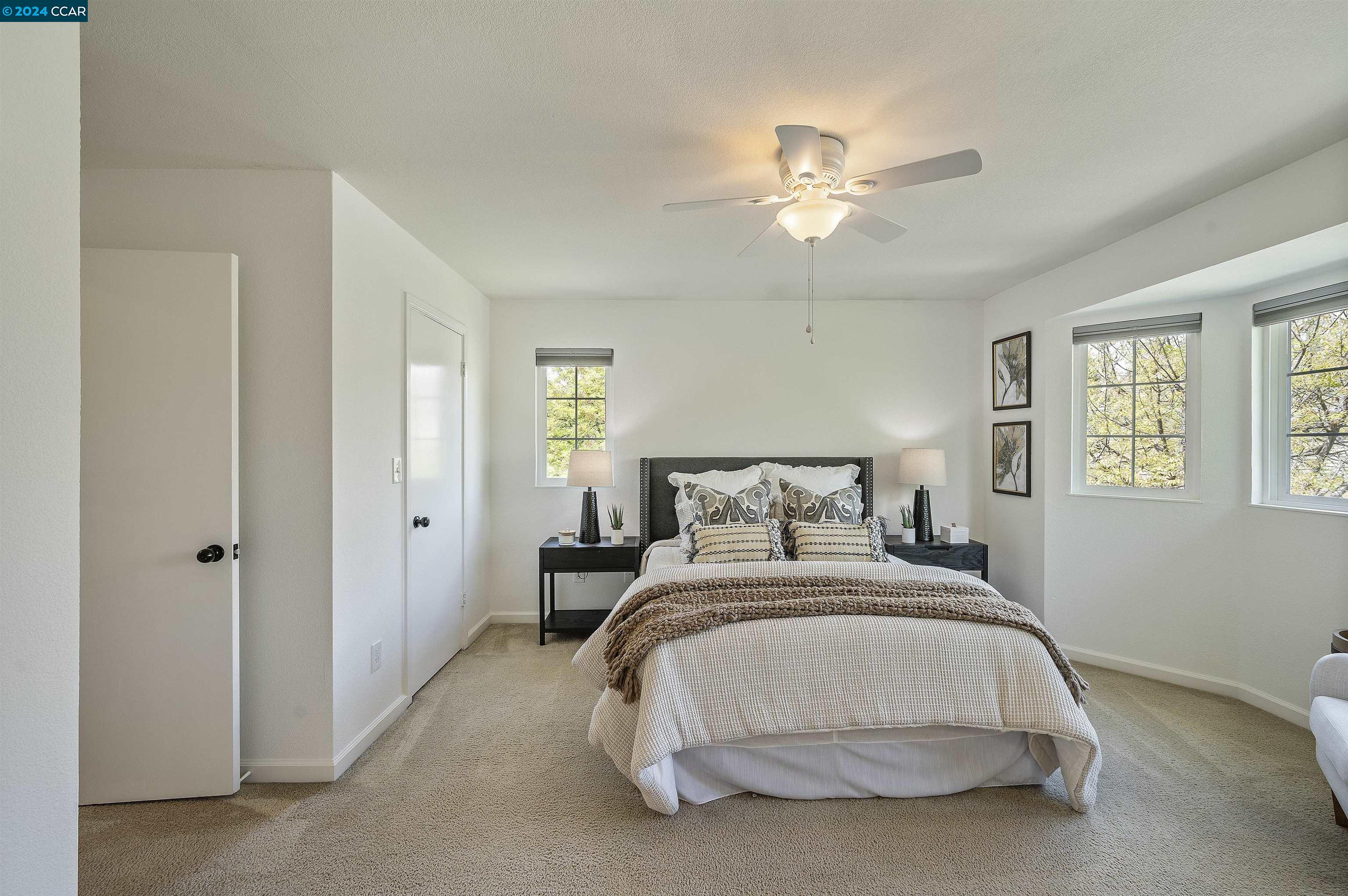 1026 Pinehurst Ct