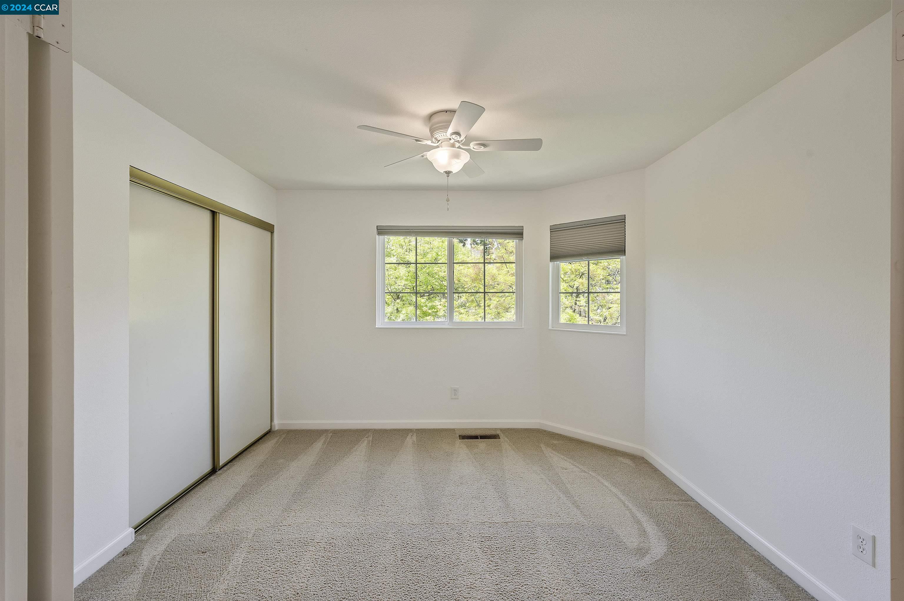 1026 Pinehurst Ct