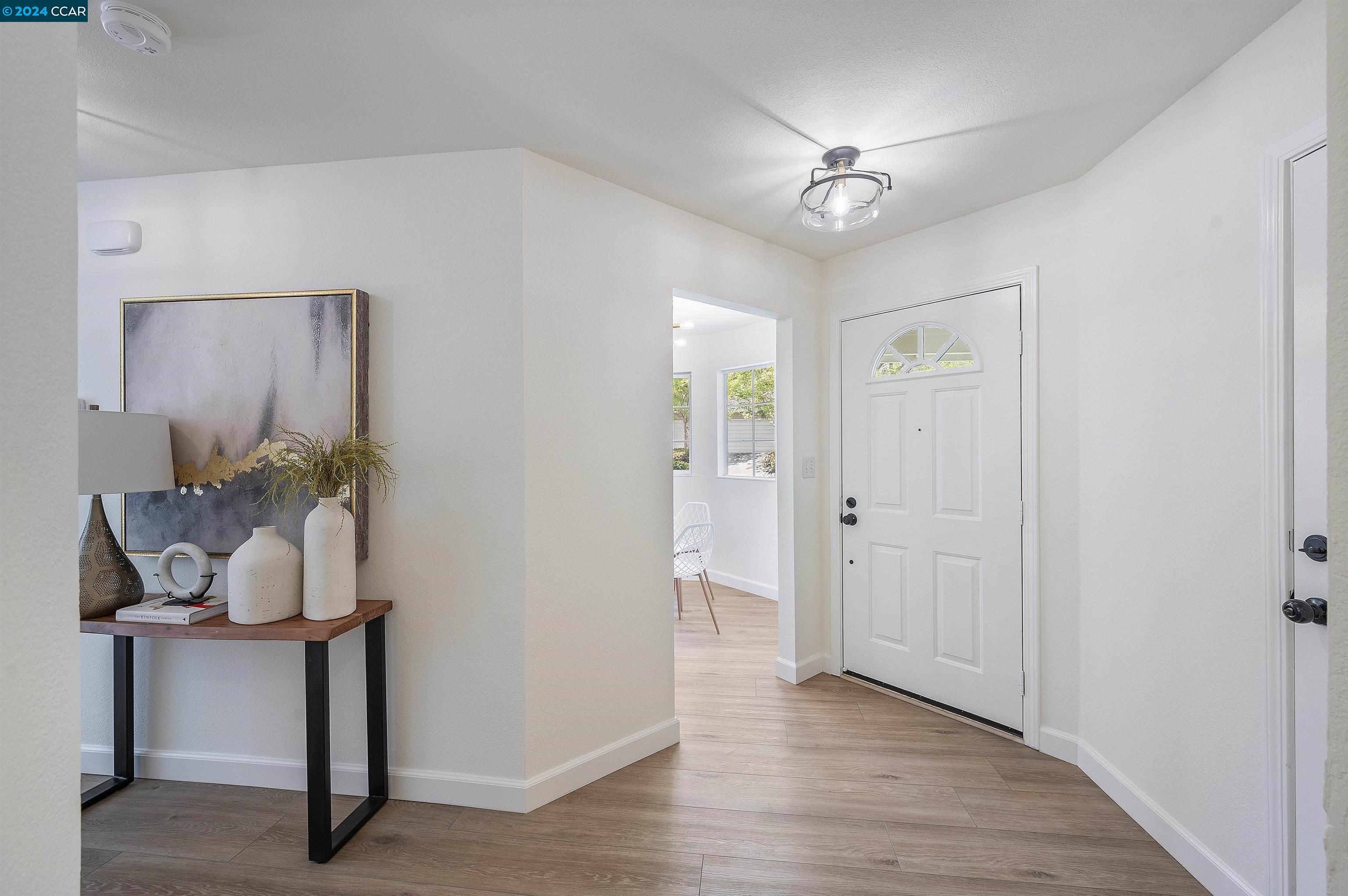 1026 Pinehurst Ct