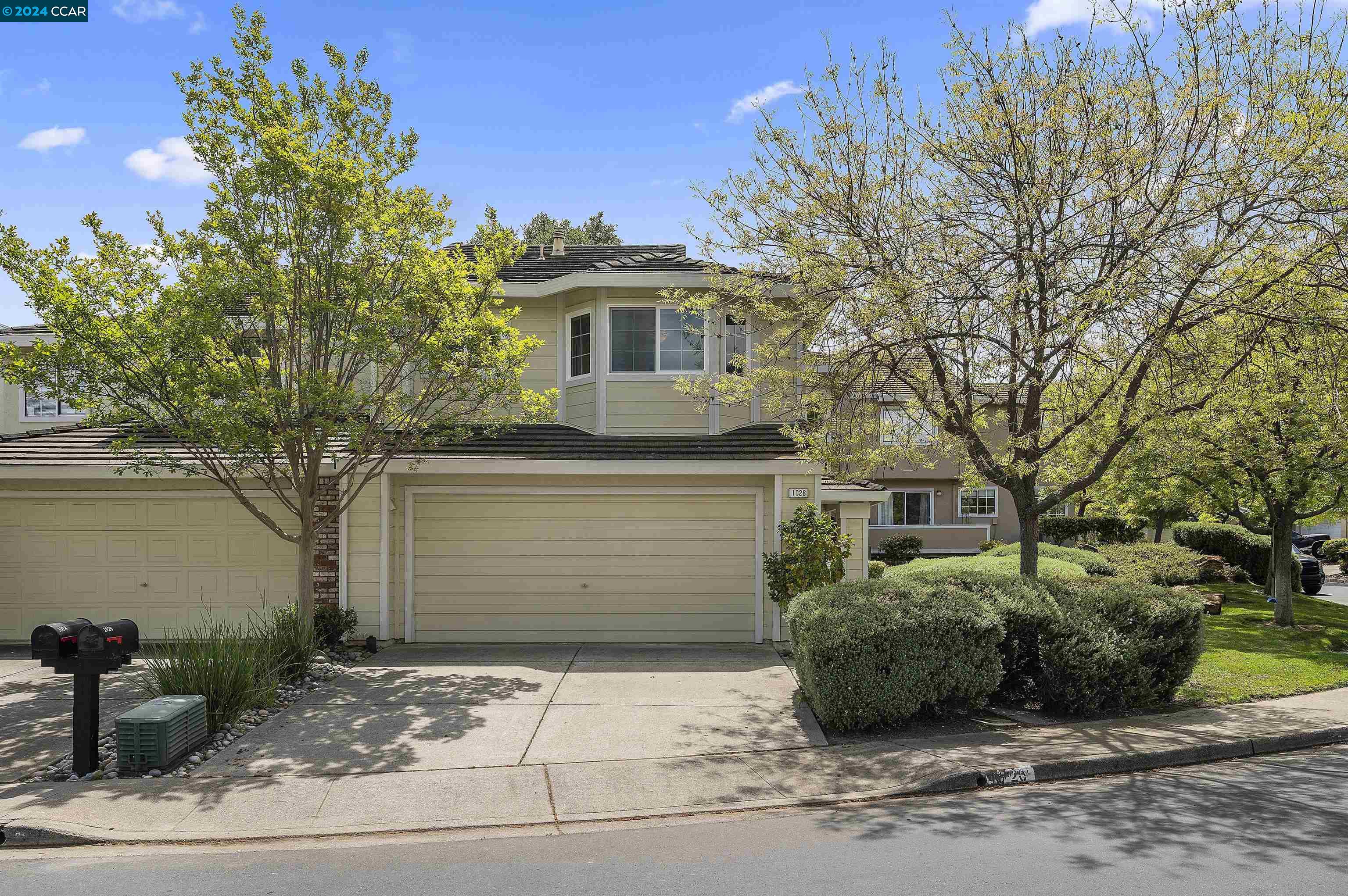 1026 Pinehurst Ct