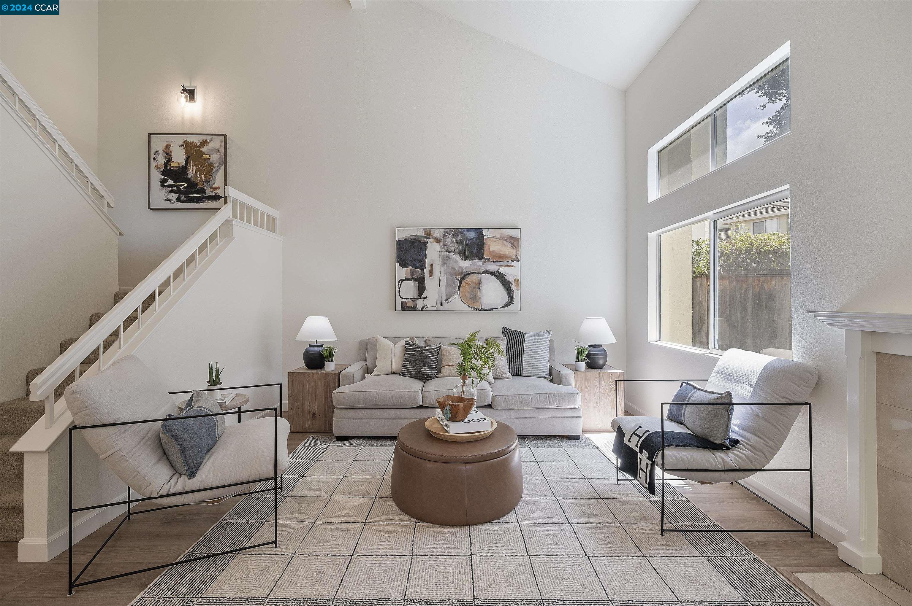 1026 Pinehurst Ct