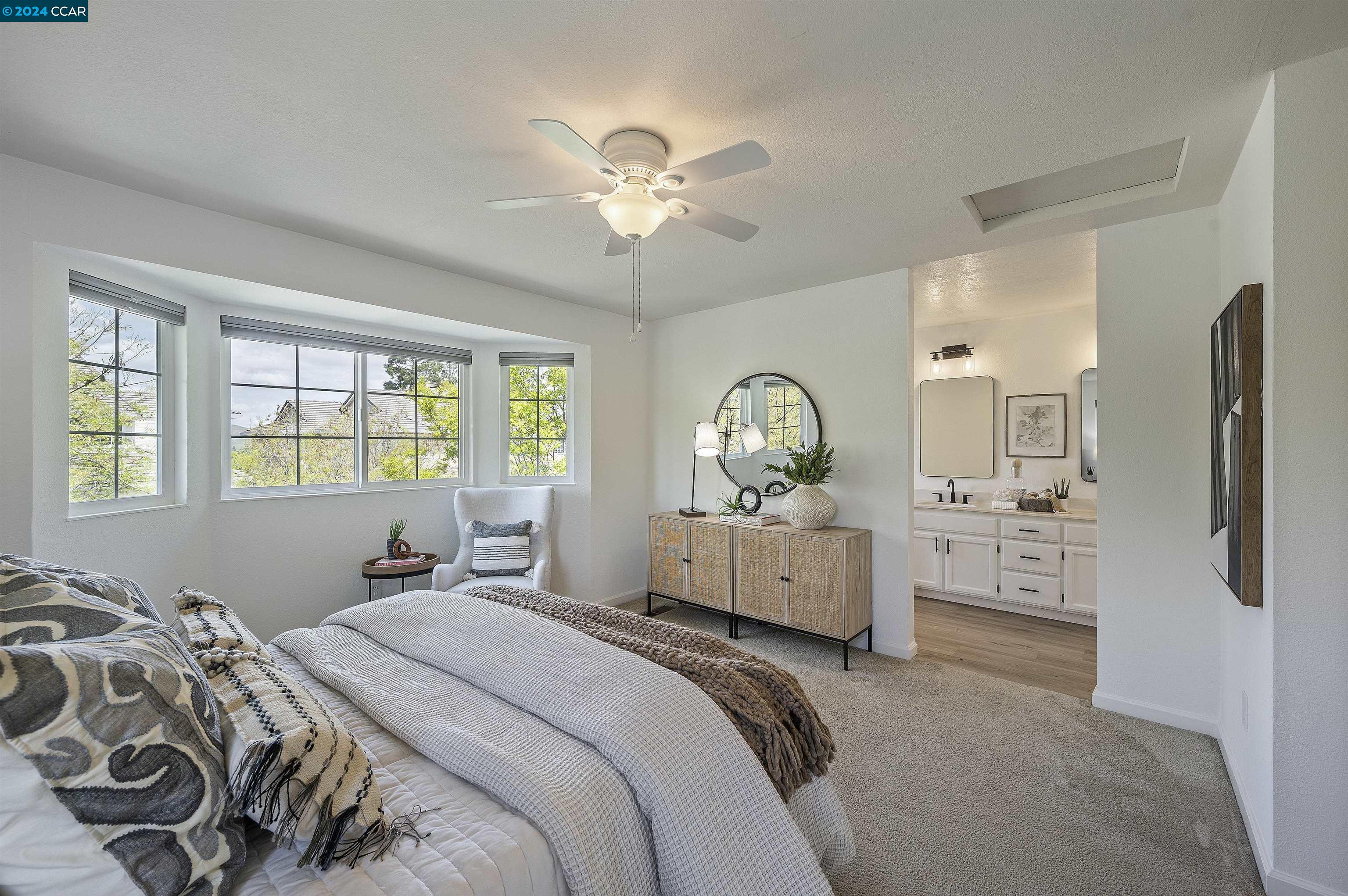 1026 Pinehurst Ct