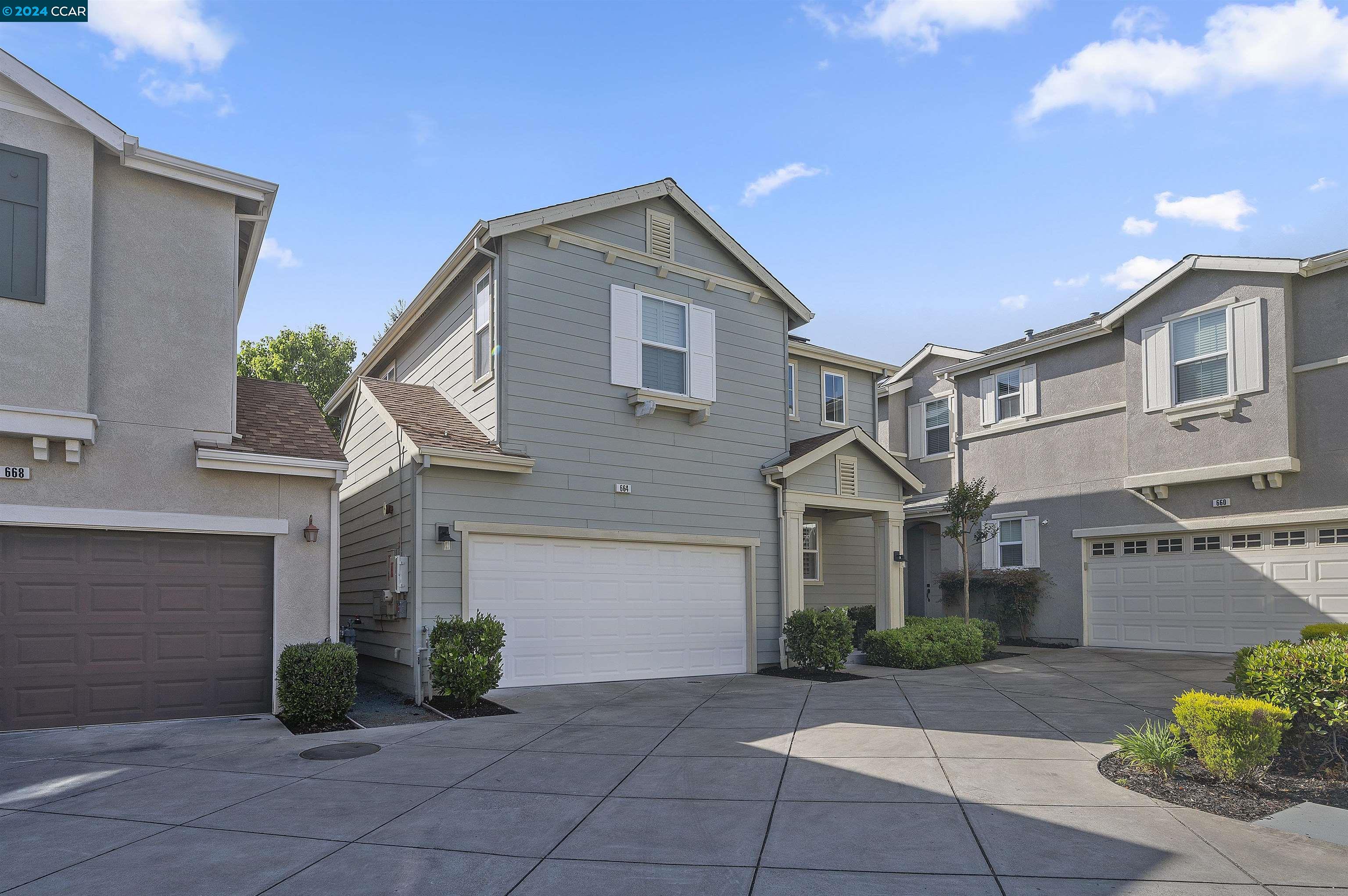 664 Falling Star Dr