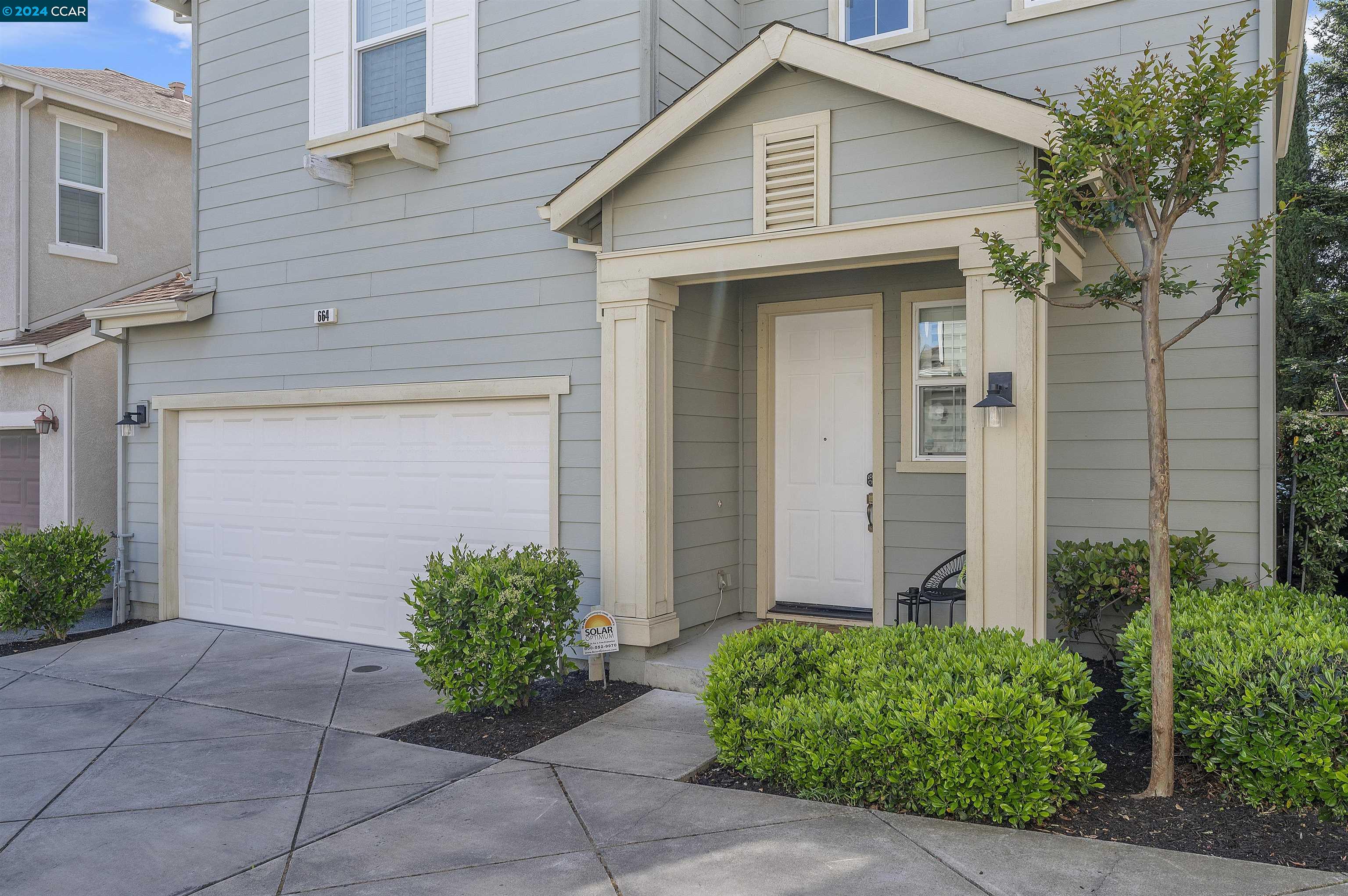 664 Falling Star Dr
