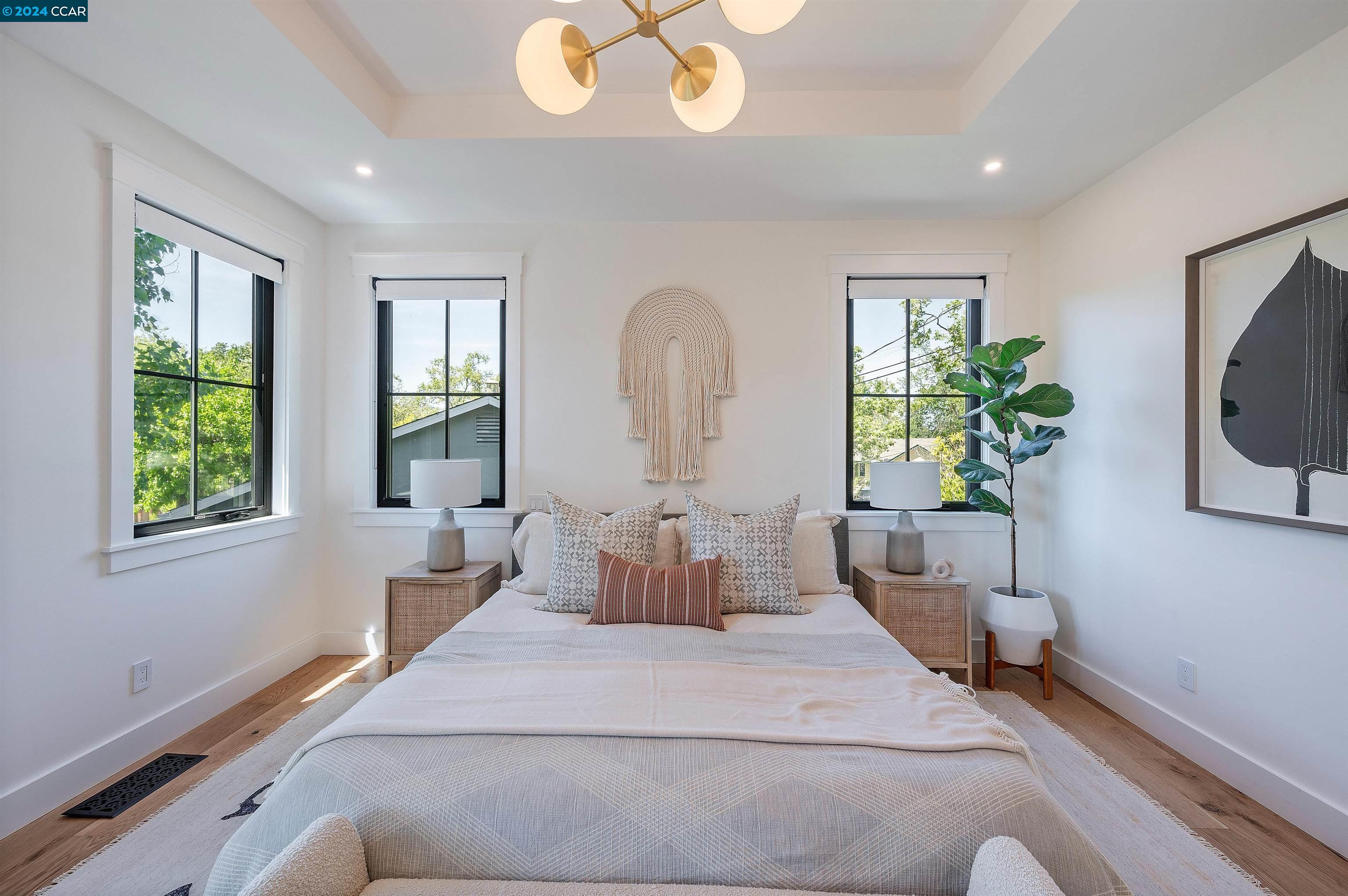 301 Sunset Rd