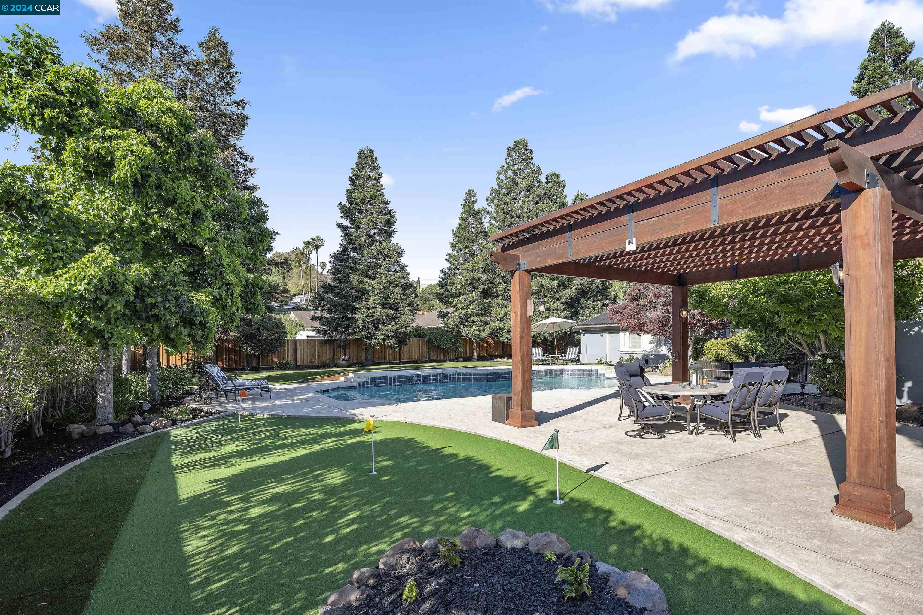 1871 Renee Way