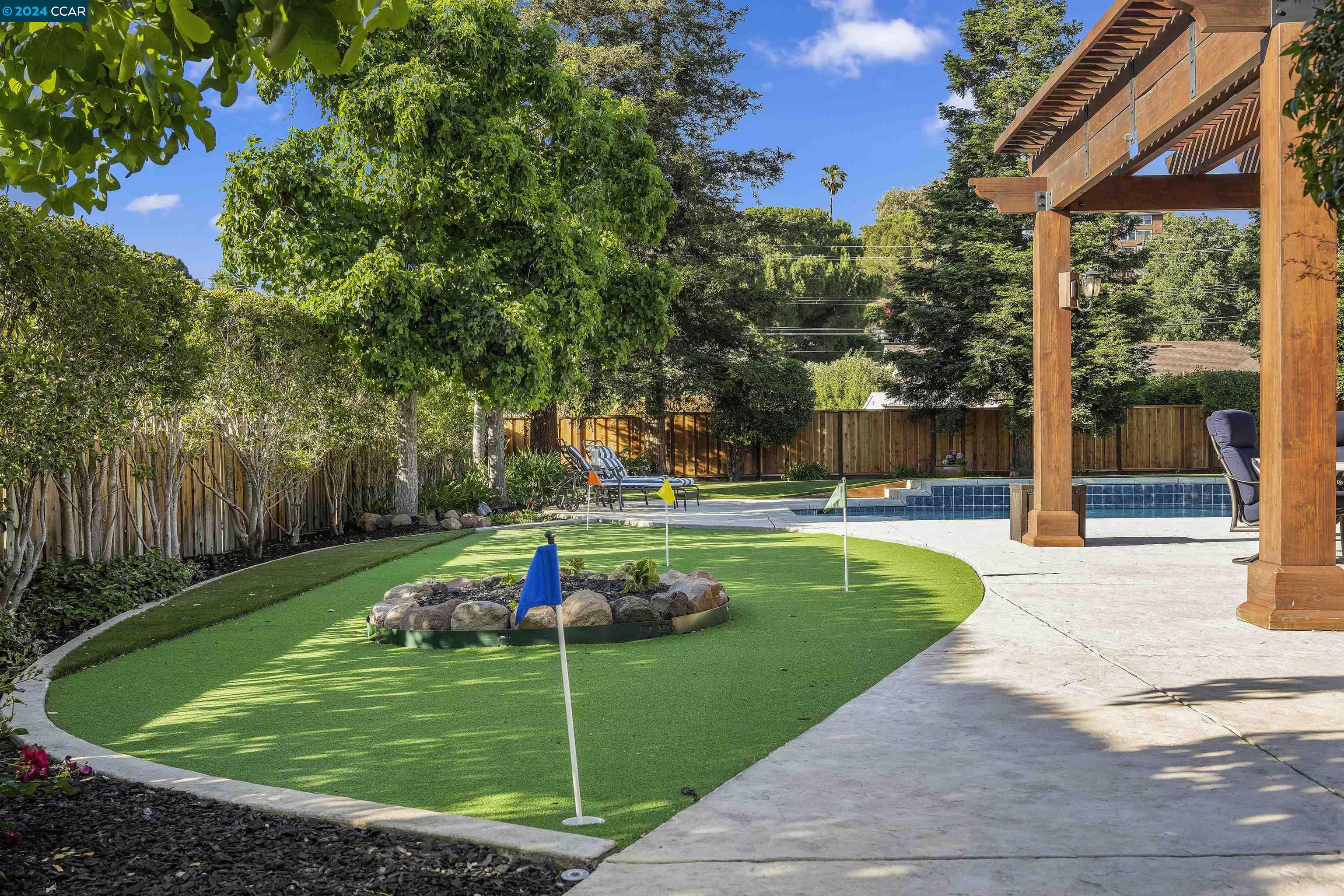 1871 Renee Way