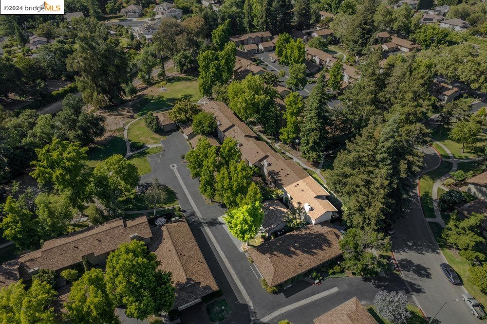 1961 Countrywood Ct