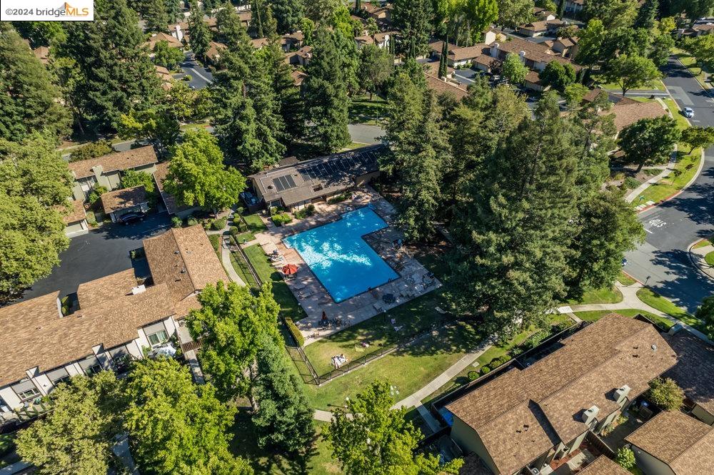 1961 Countrywood Ct