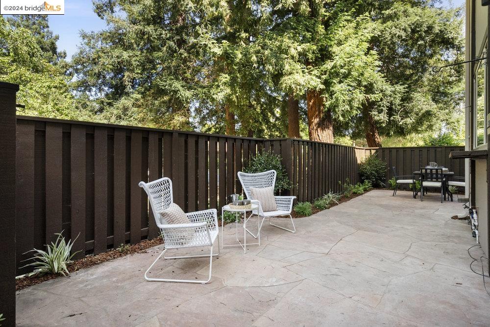 1961 Countrywood Ct