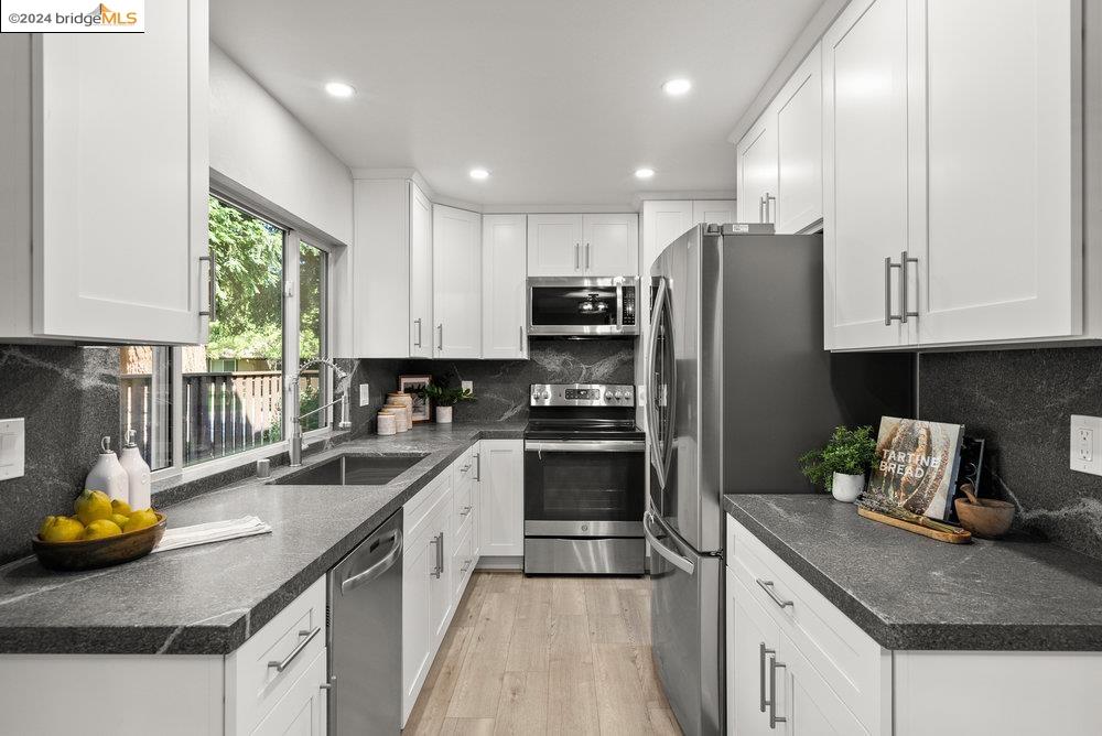 1961 Countrywood Ct