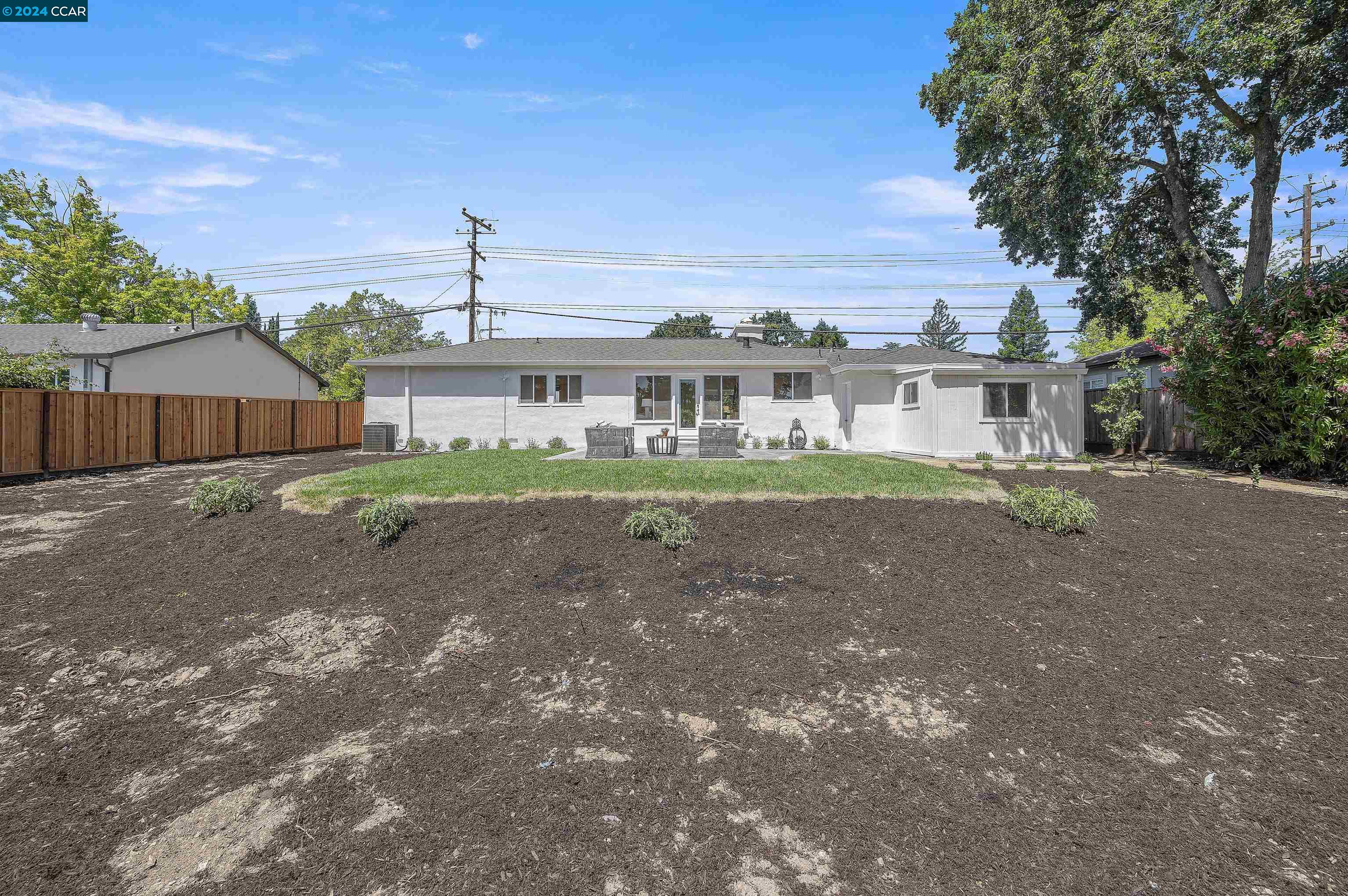 2006 Pleasant Hill Rd
