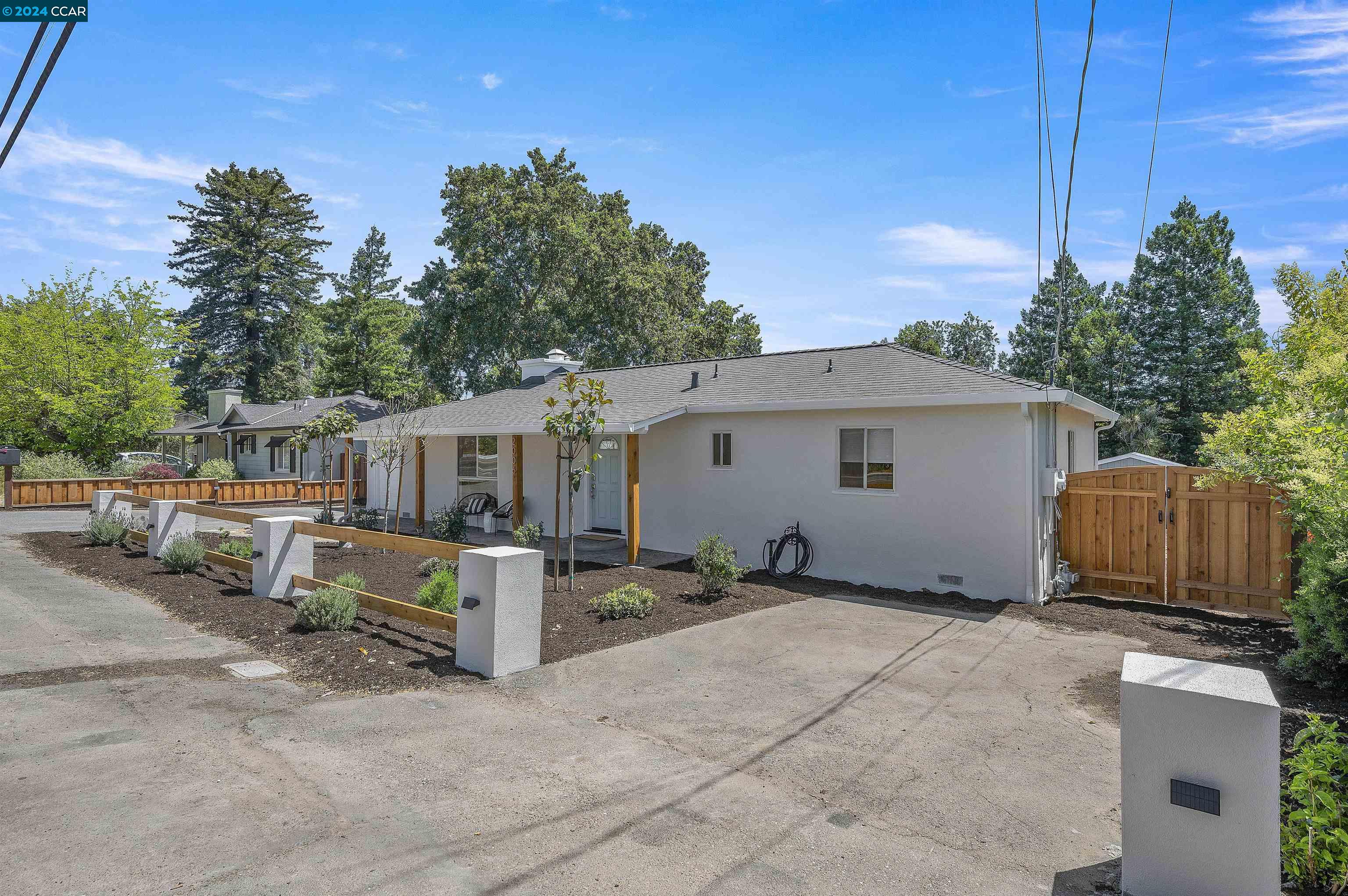 2006 Pleasant Hill Rd