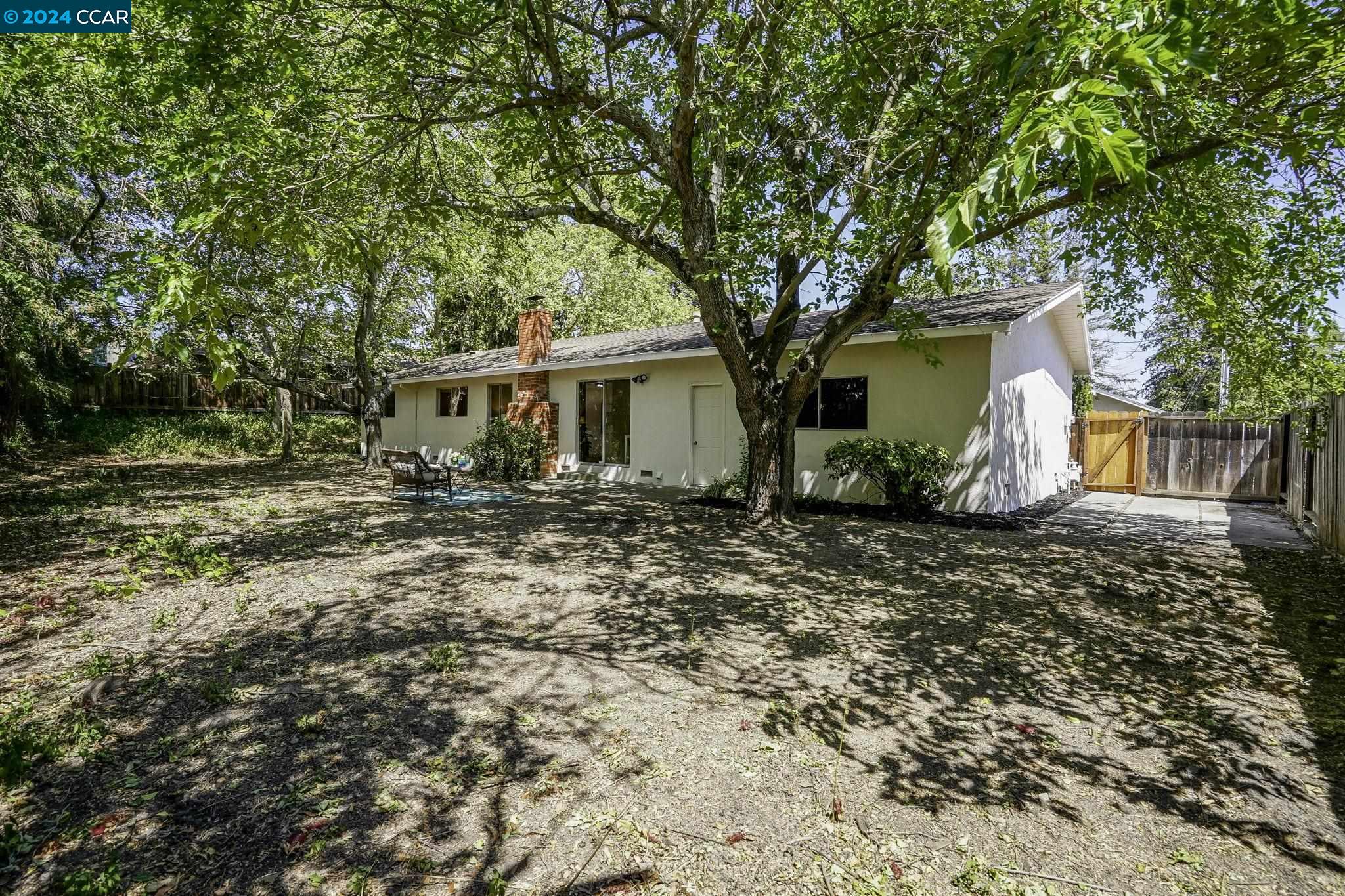11 Swan Ct