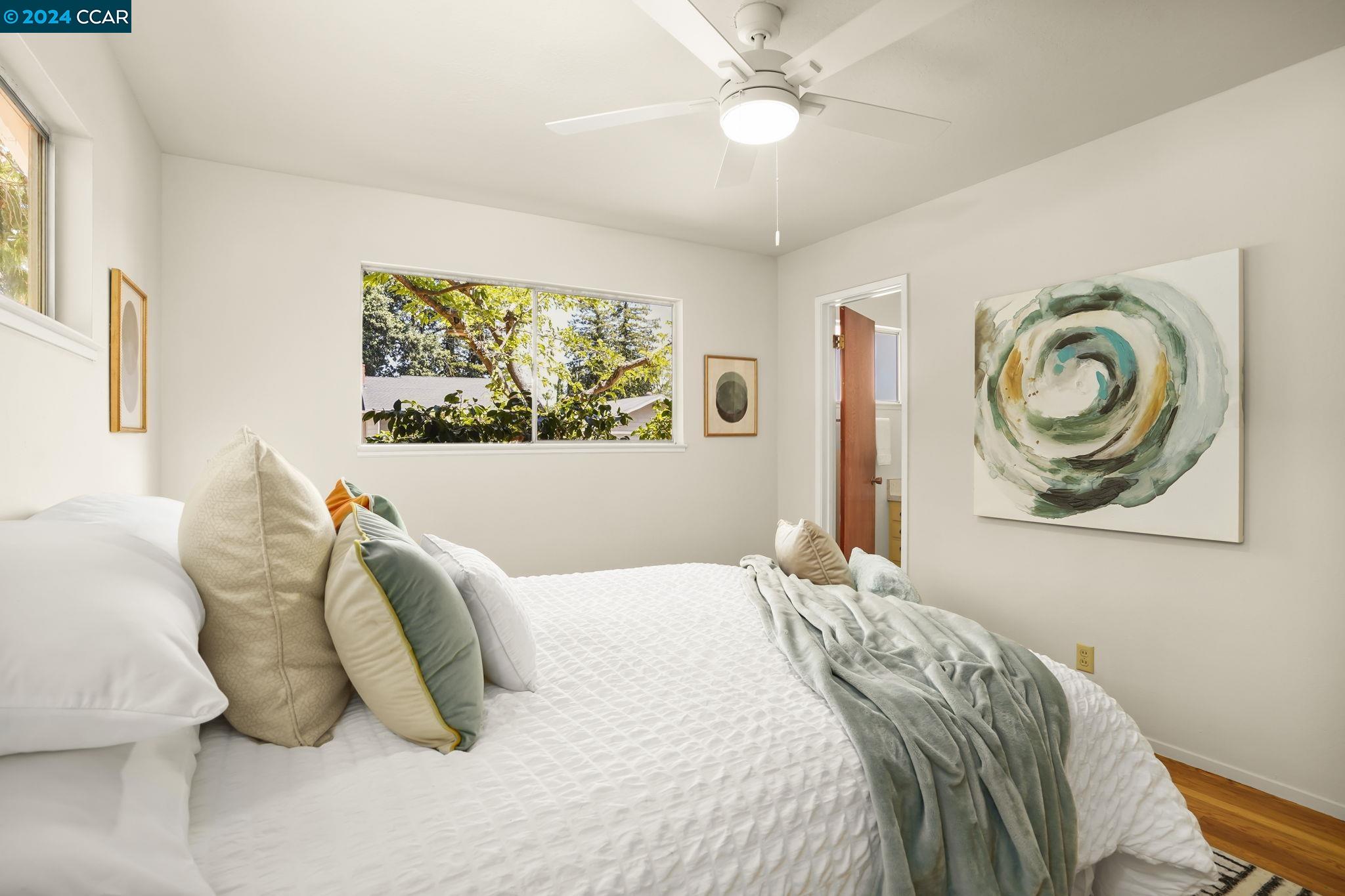 11 Swan Ct