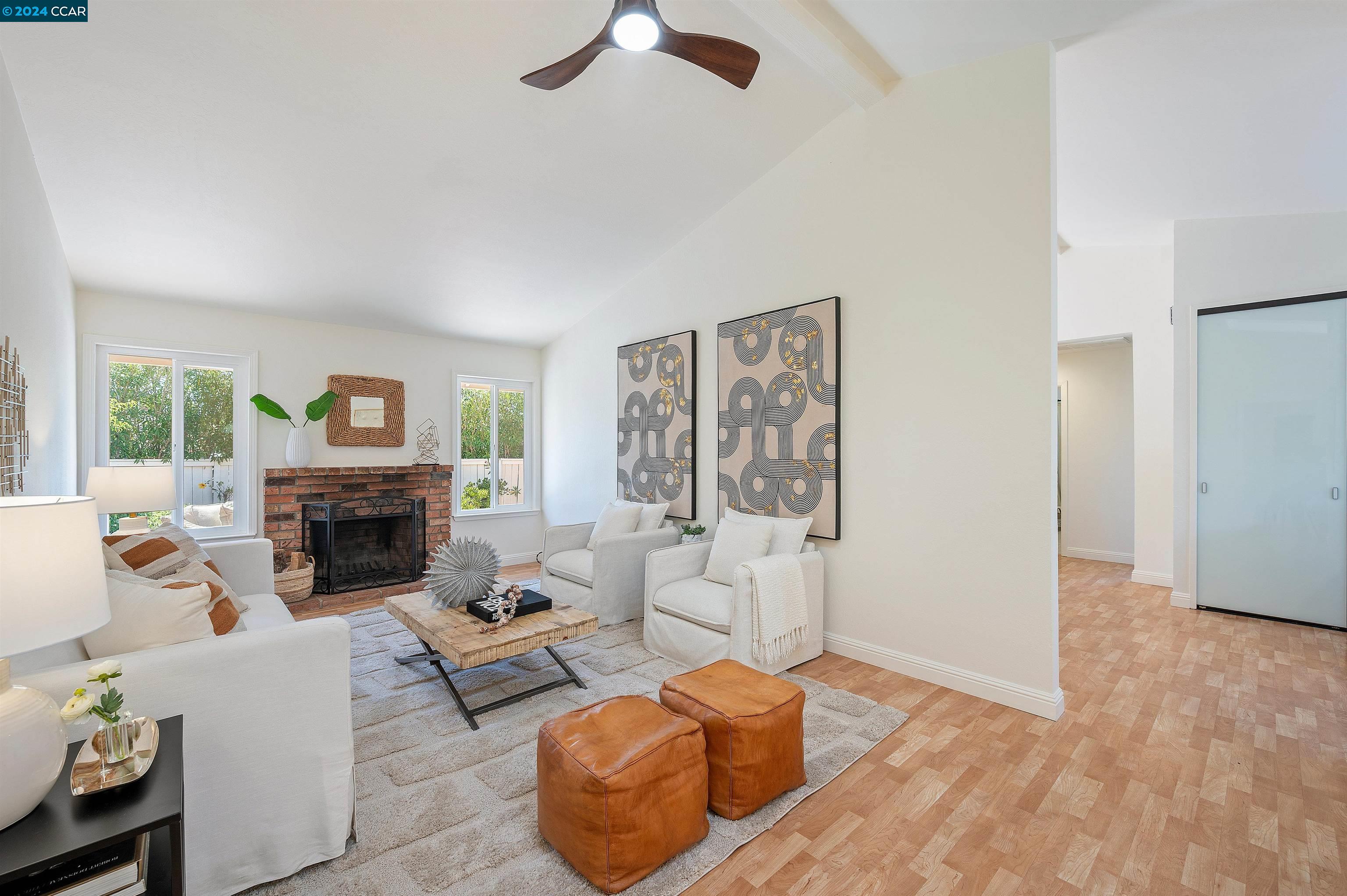 5511 Pamplona Ct