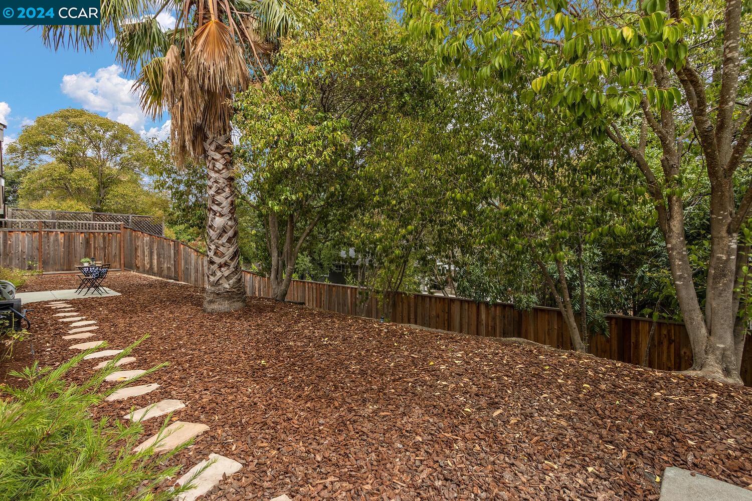 104 Mulberry Loop