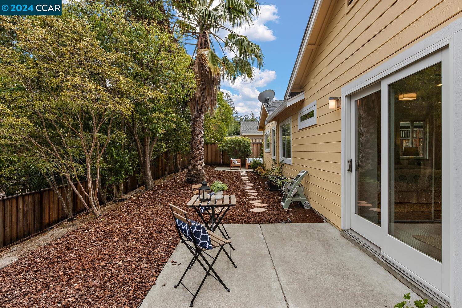 104 Mulberry Loop