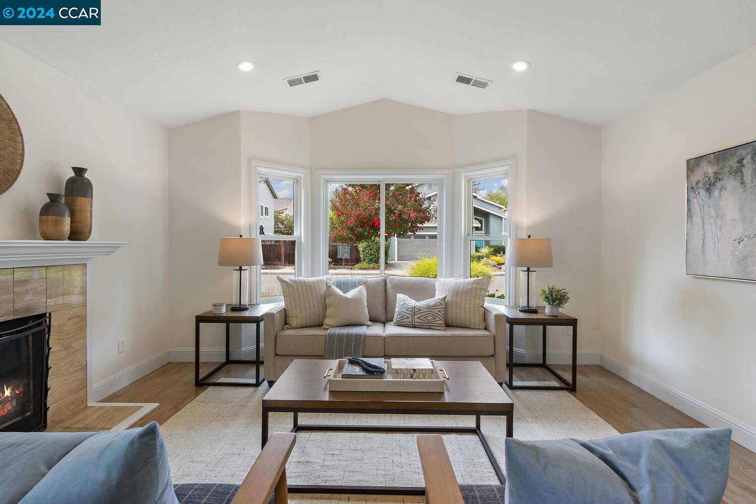 104 Mulberry Loop