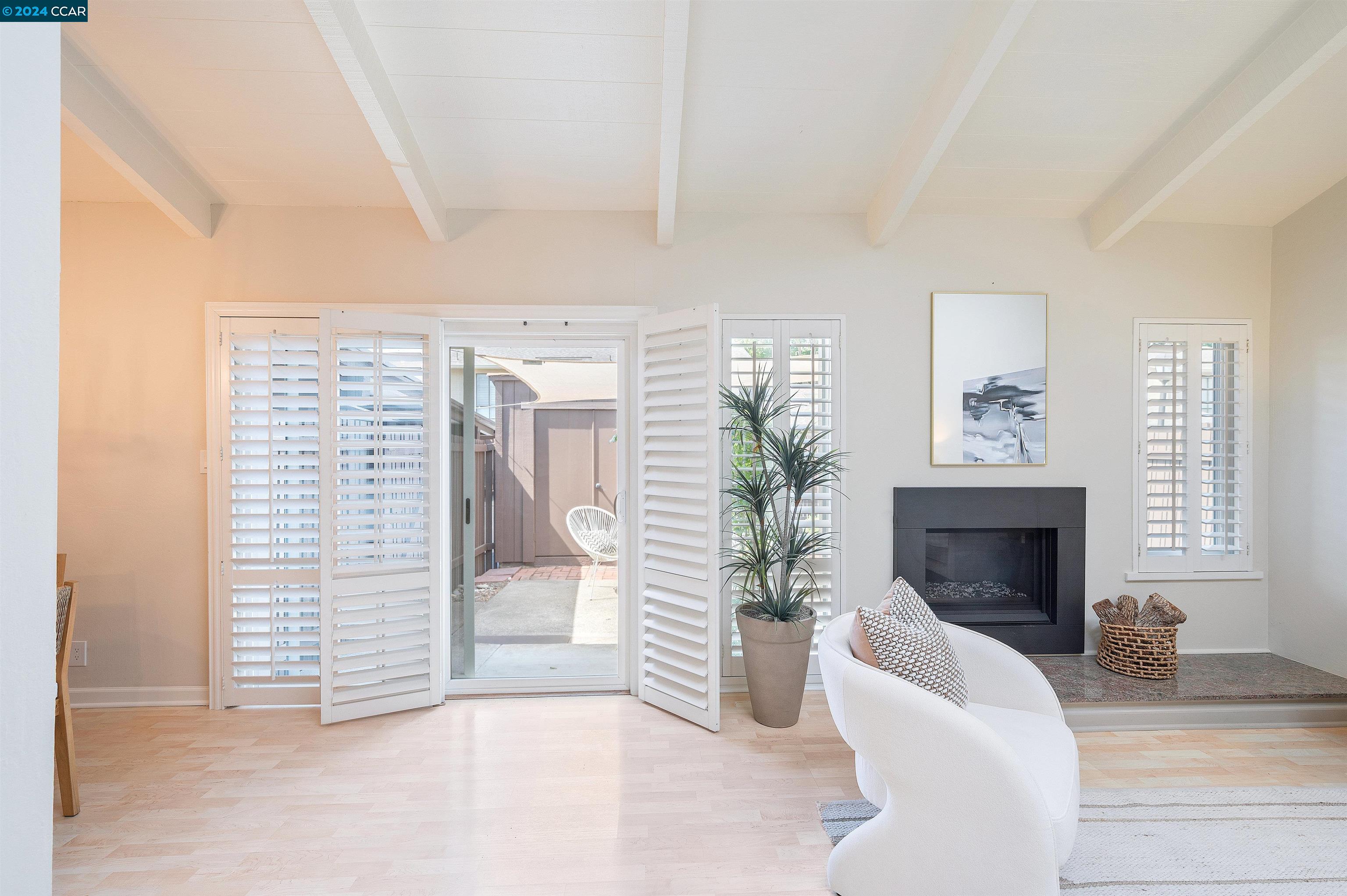 309 Westcliffe Cir