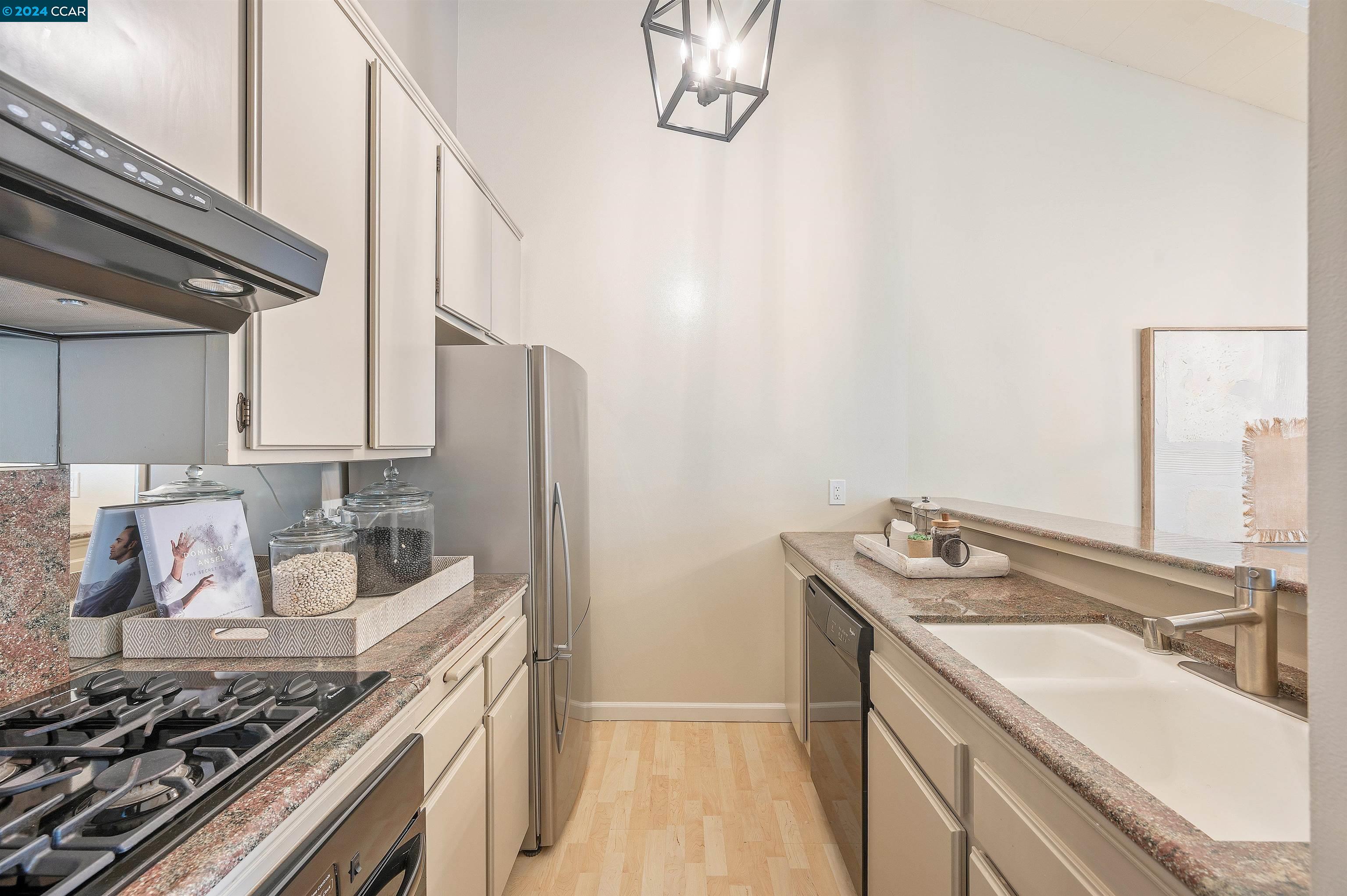 309 Westcliffe Cir