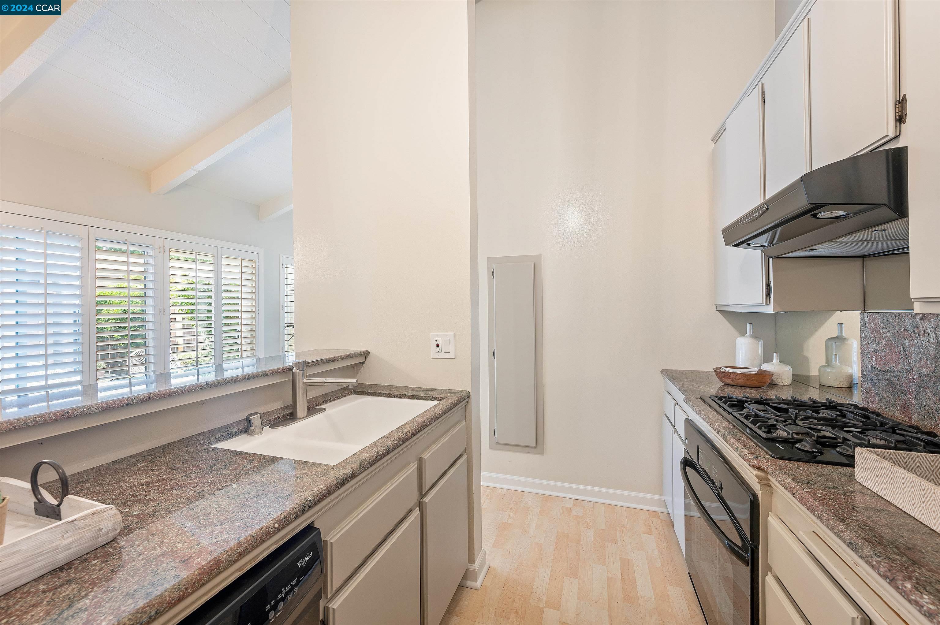 309 Westcliffe Cir