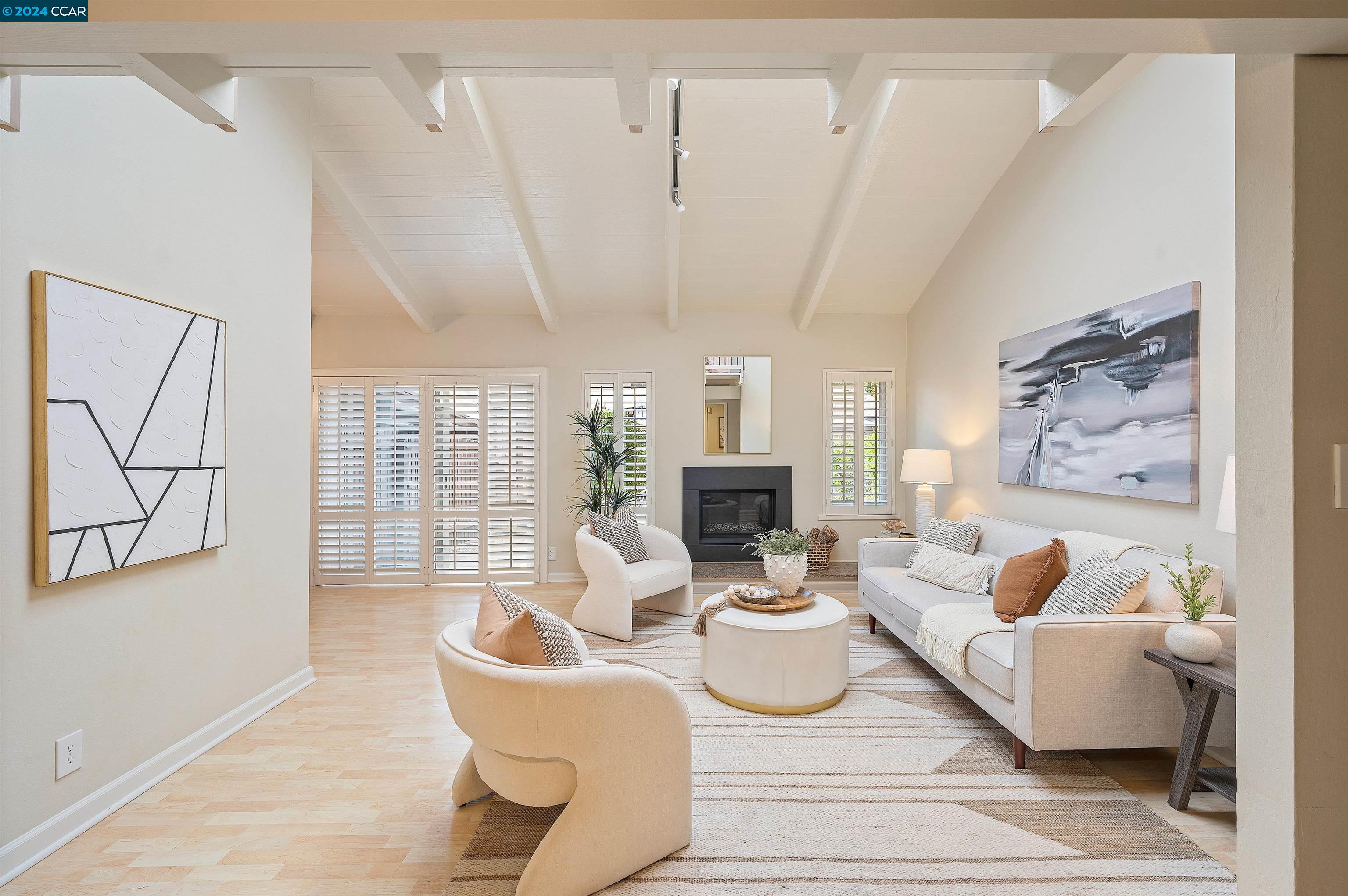 309 Westcliffe Cir