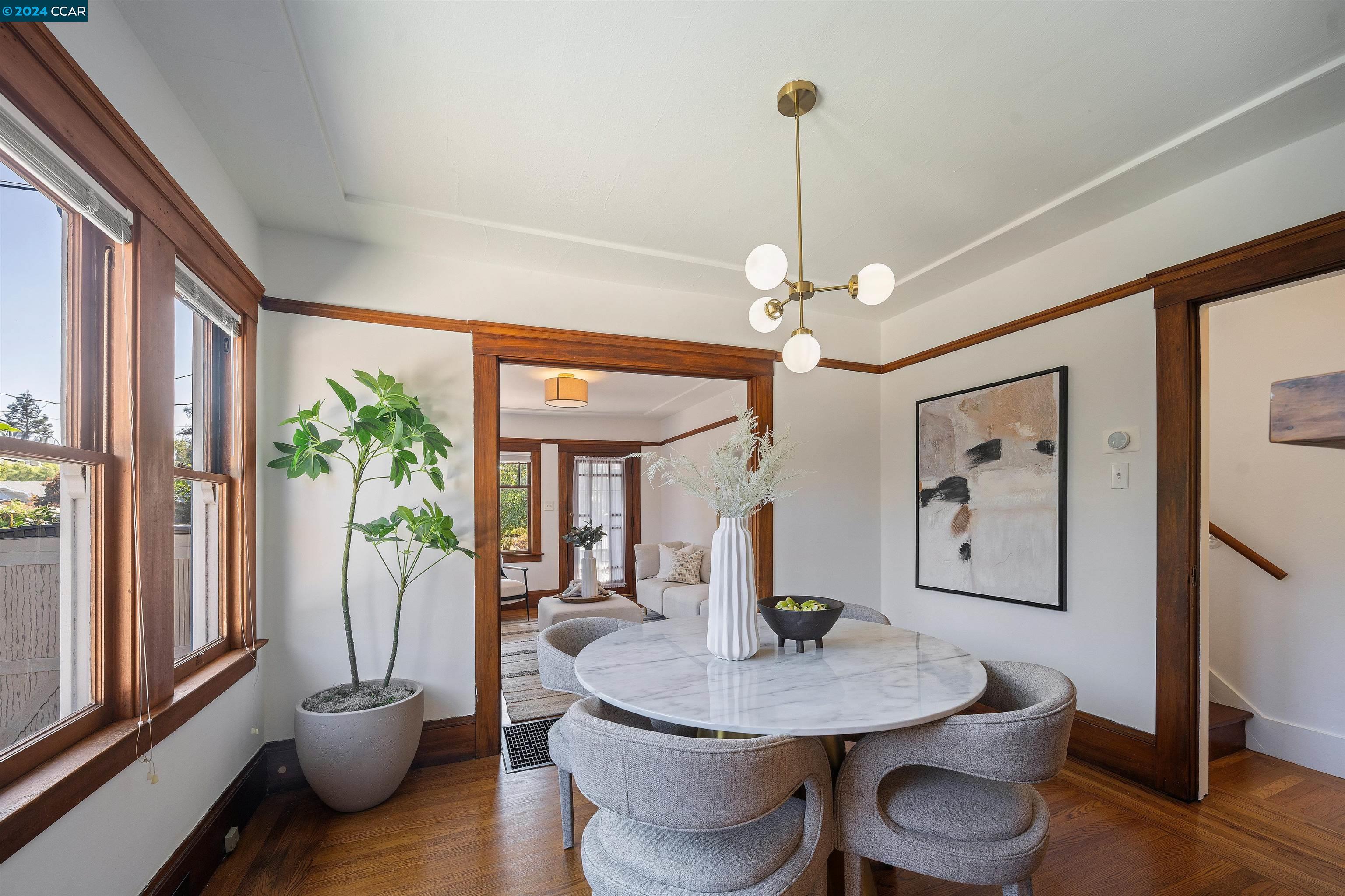 4401 Pleasant Valley Ct