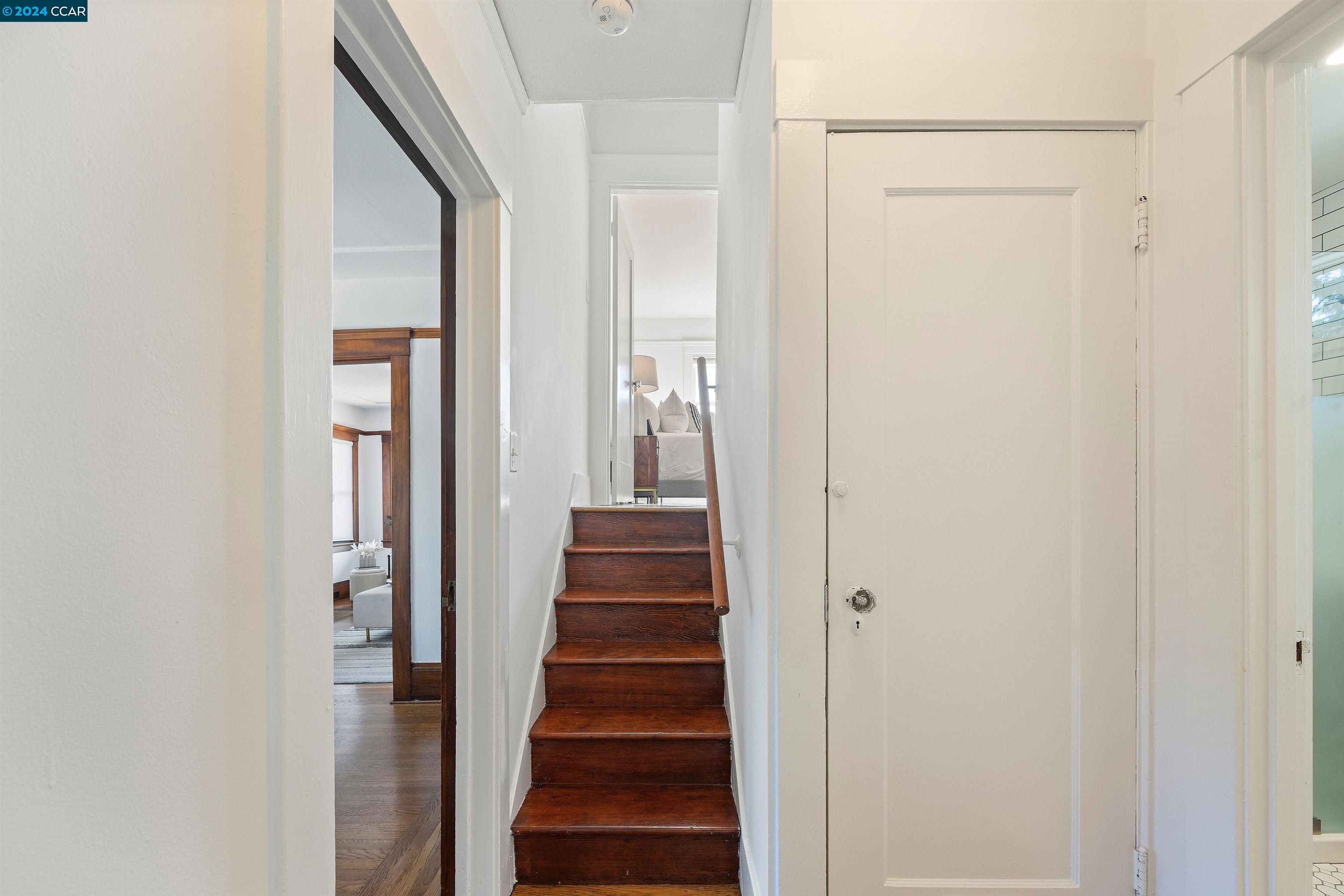 4401 Pleasant Valley Ct