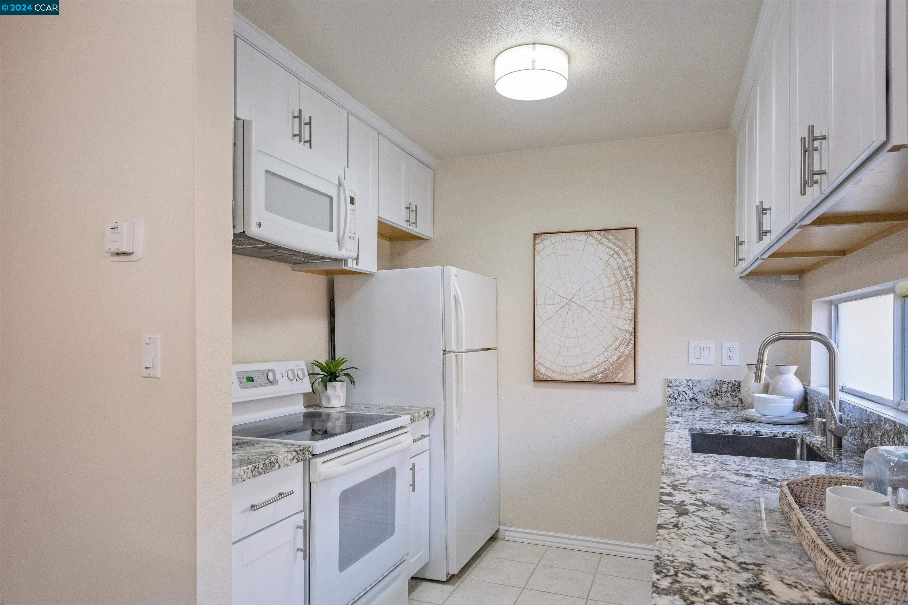 810 Oak Grove Rd # 97