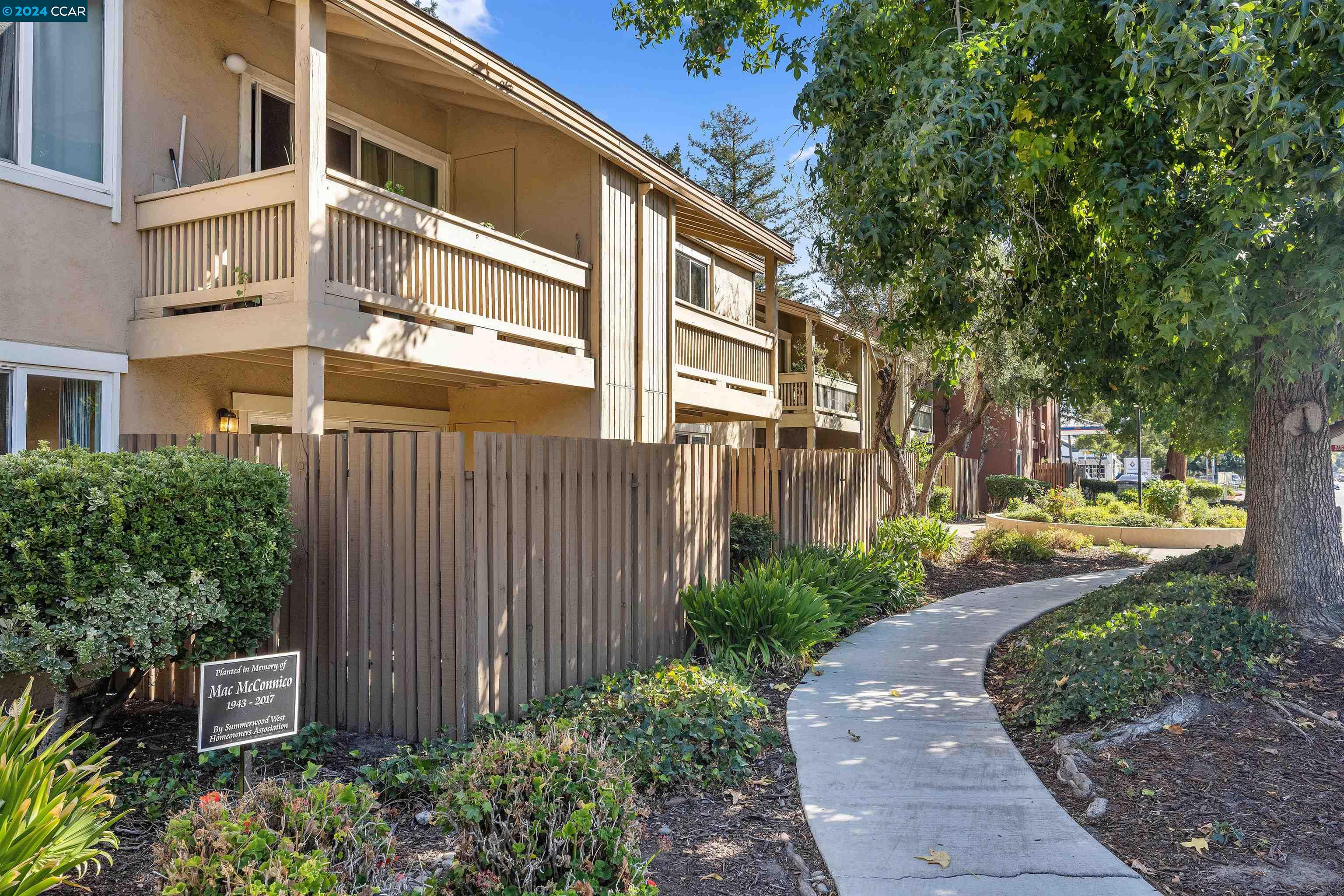 810 Oak Grove Rd # 97
