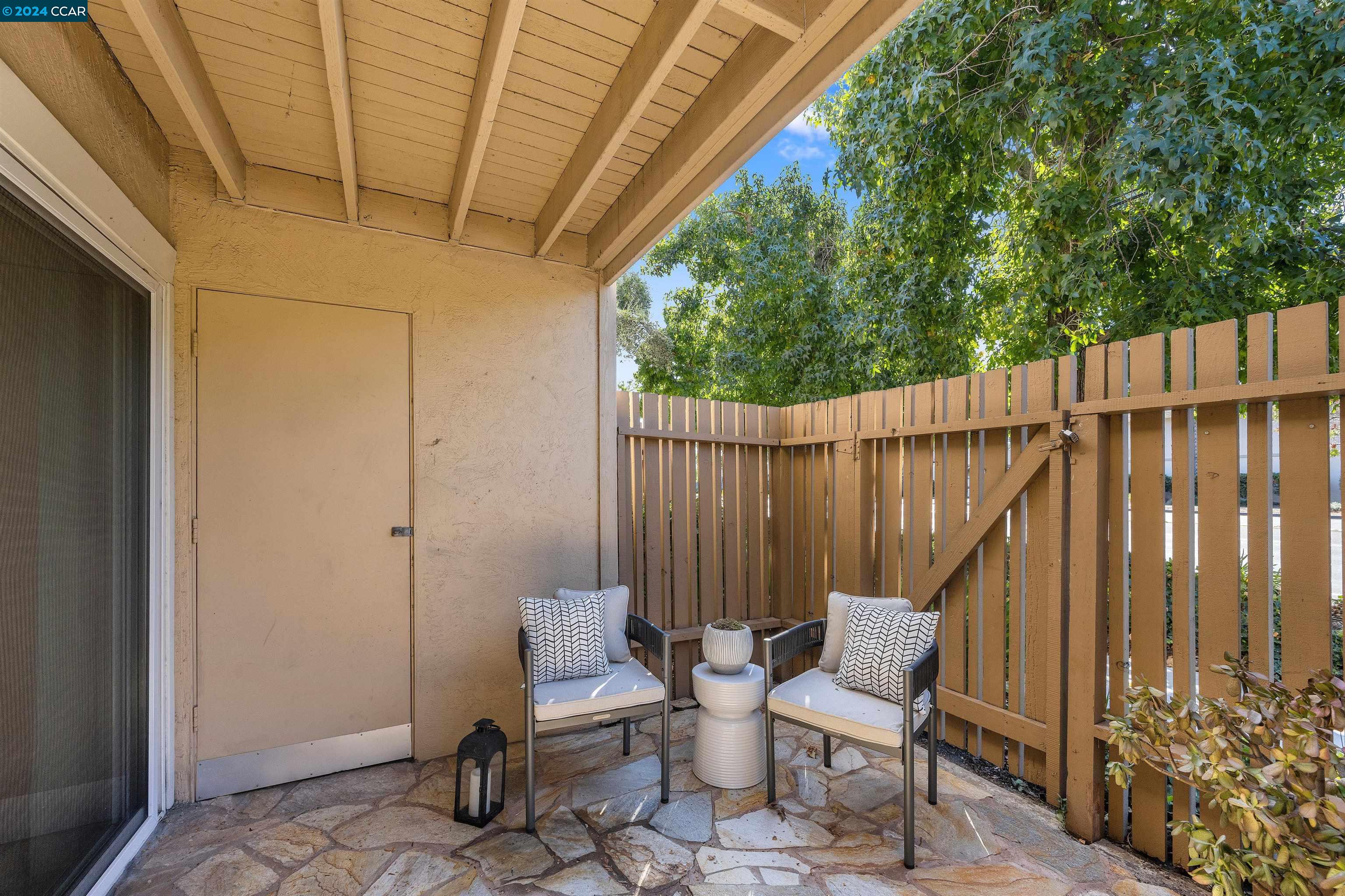810 Oak Grove Rd # 97
