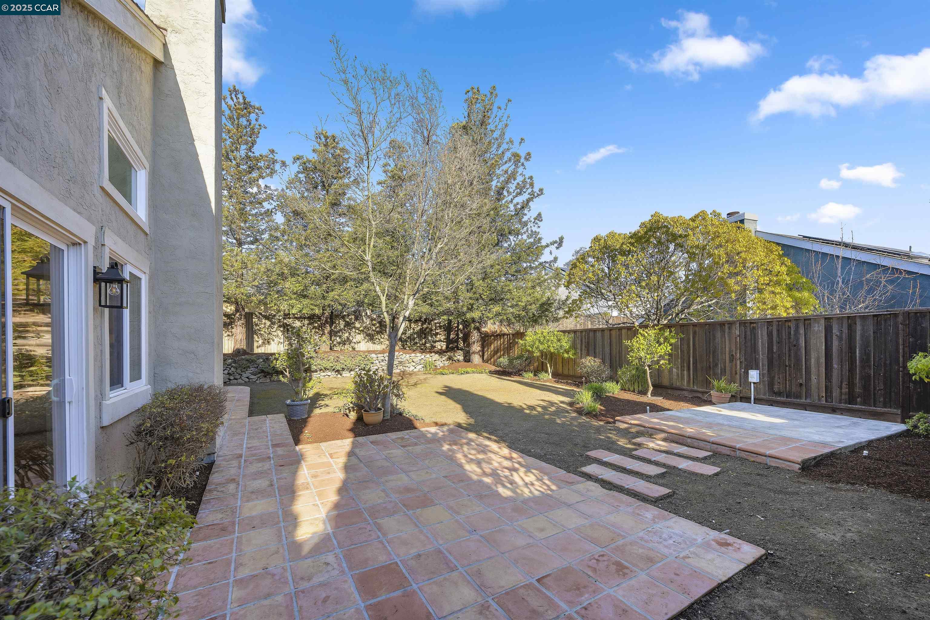 503 Zinnia Ct