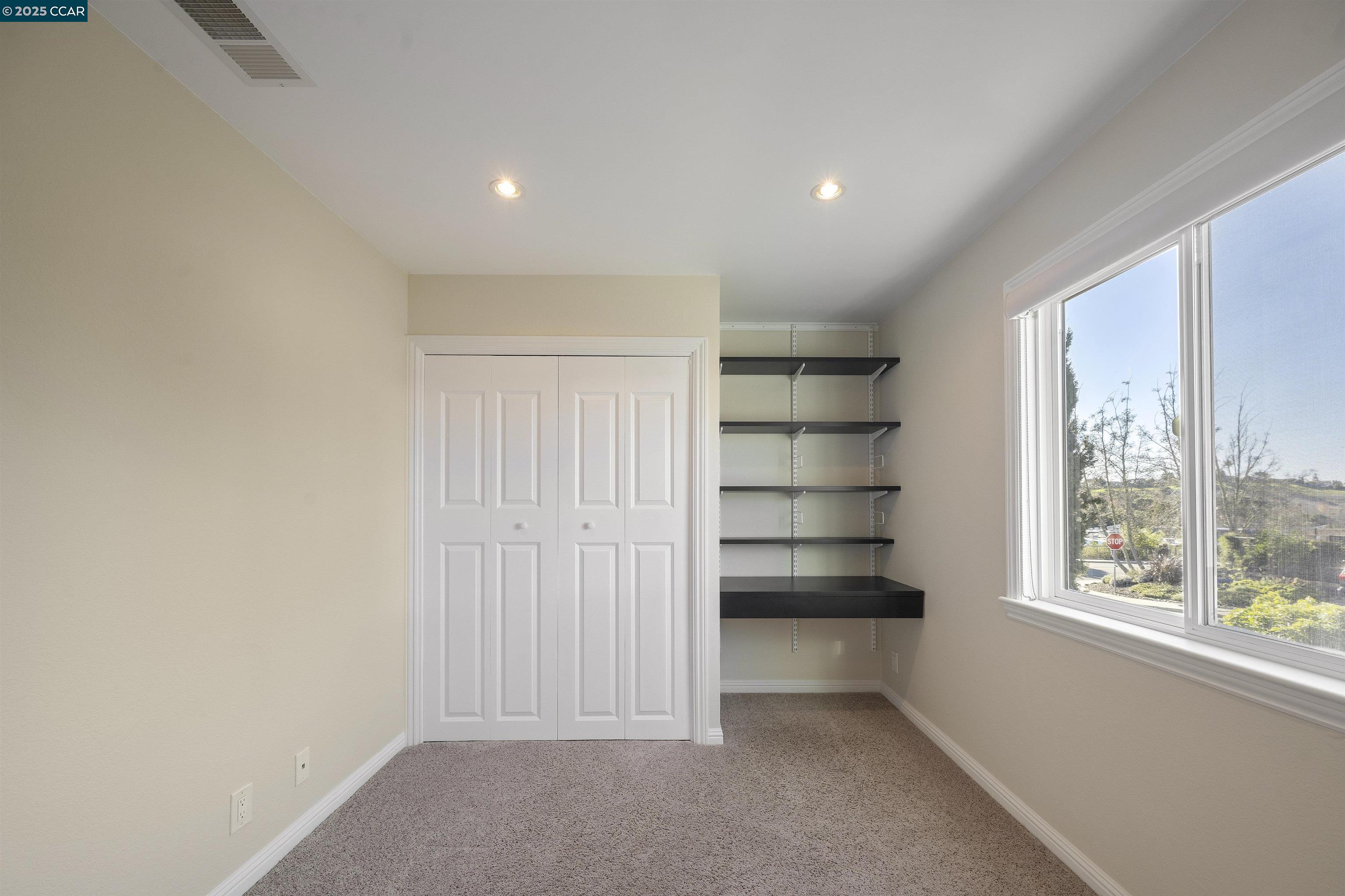 503 Zinnia Ct