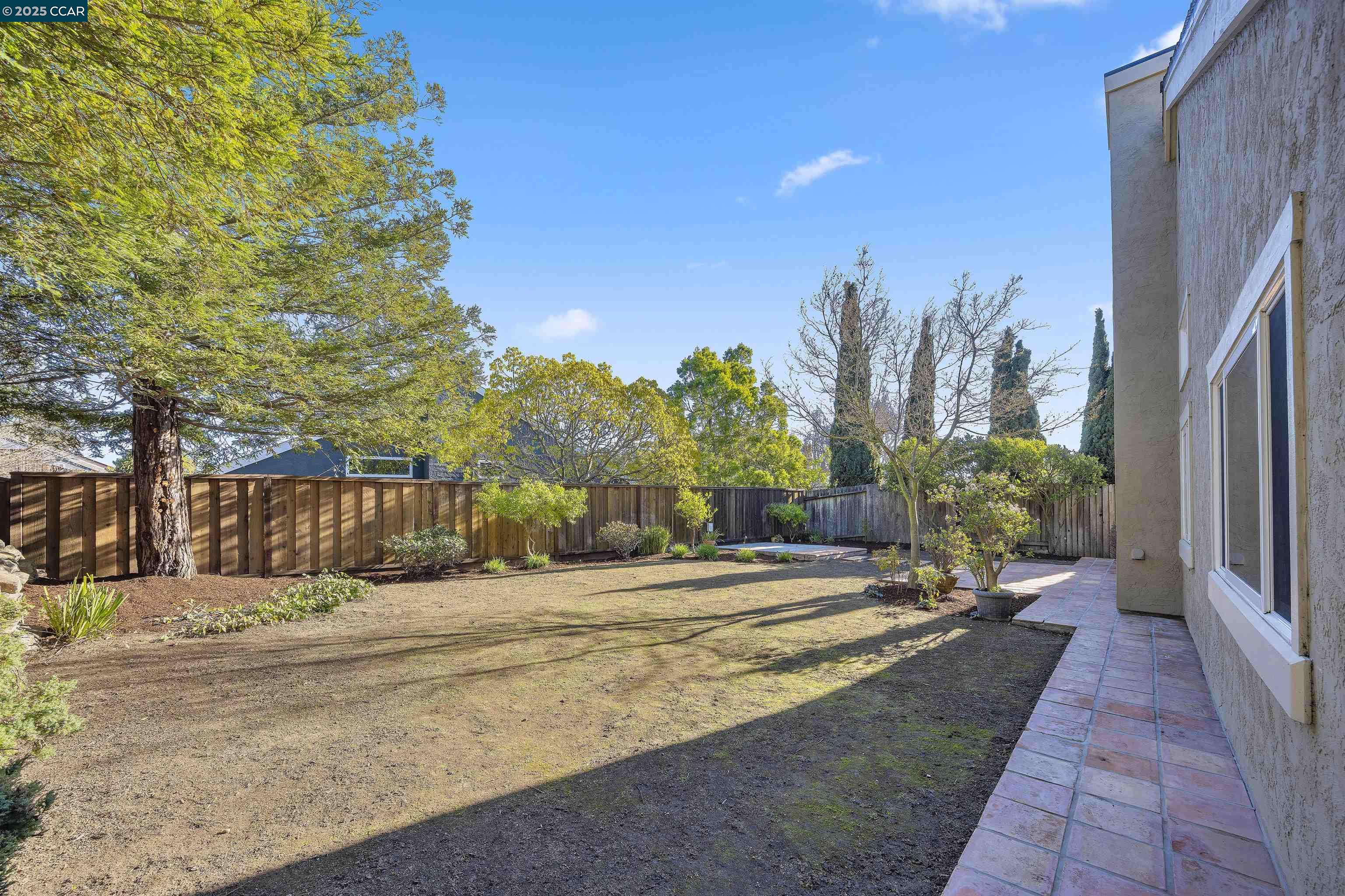 503 Zinnia Ct