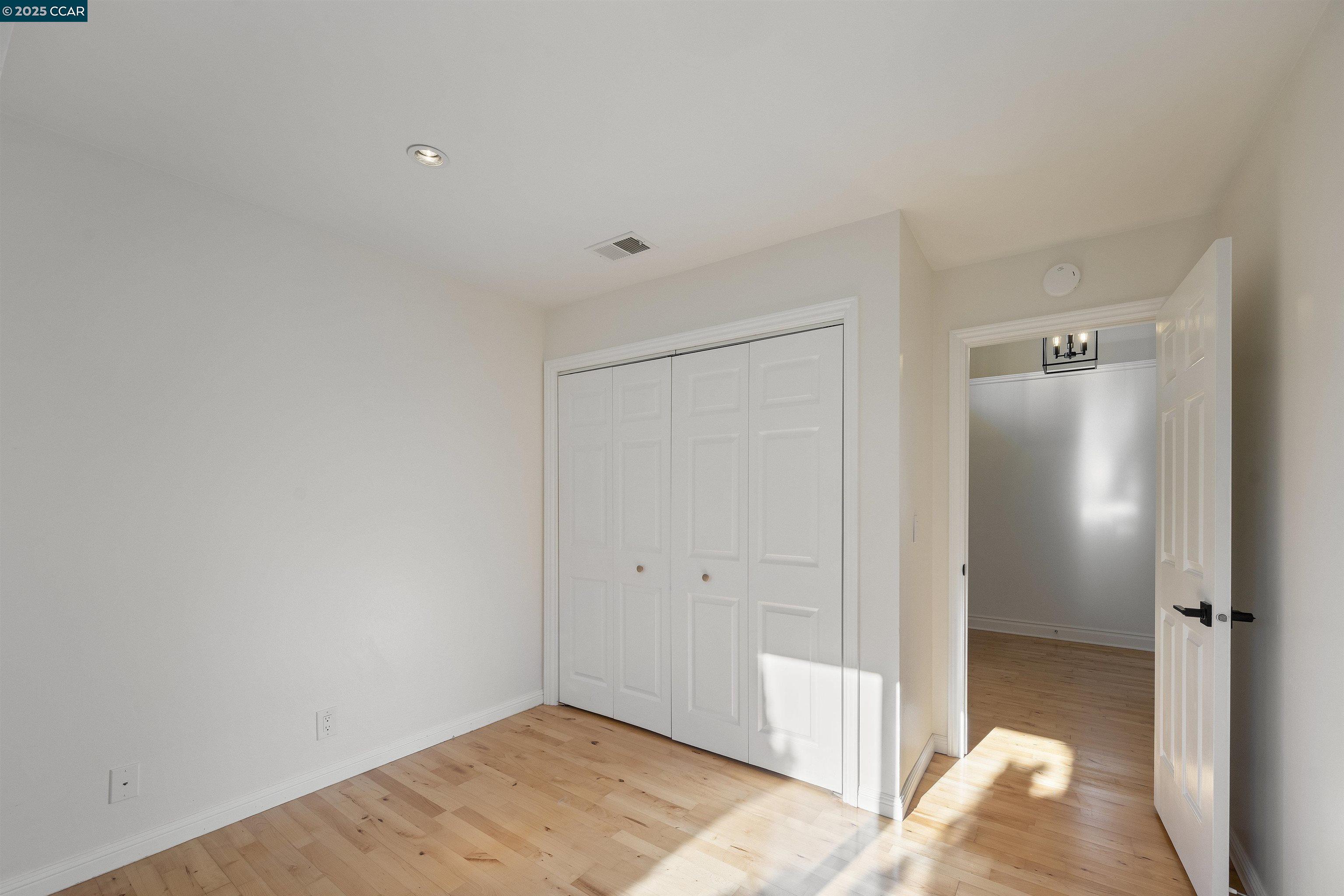 503 Zinnia Ct