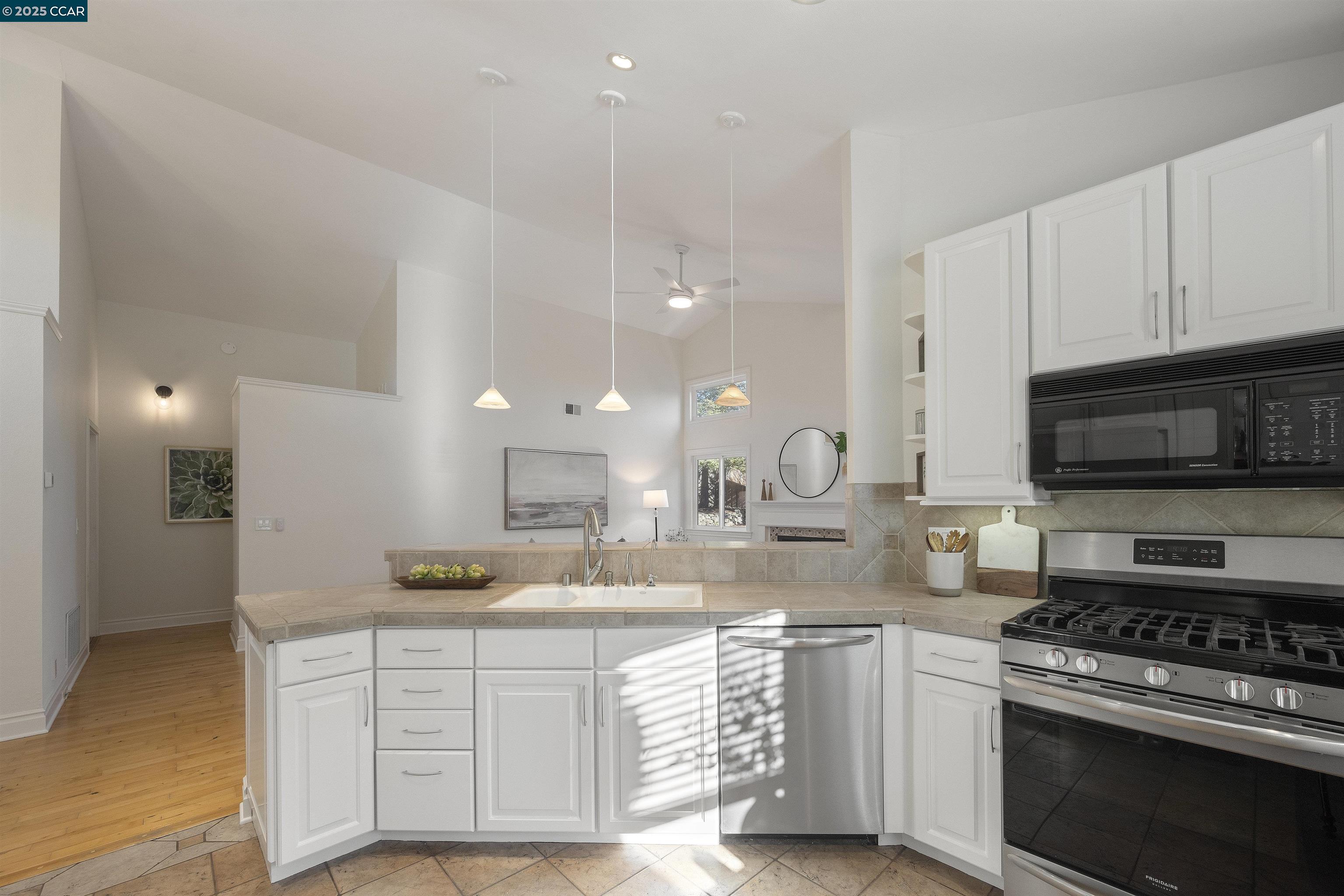 503 Zinnia Ct