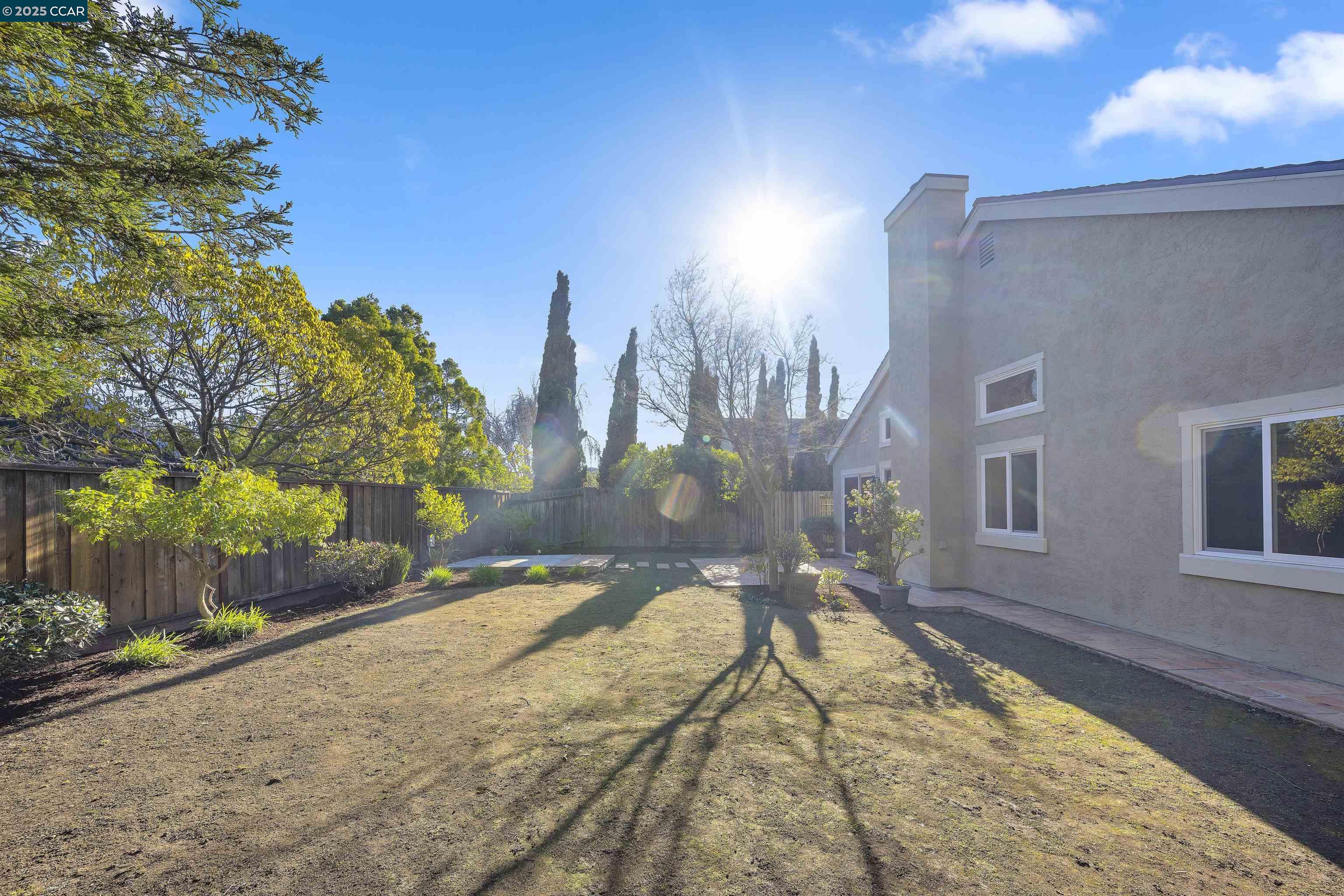 503 Zinnia Ct
