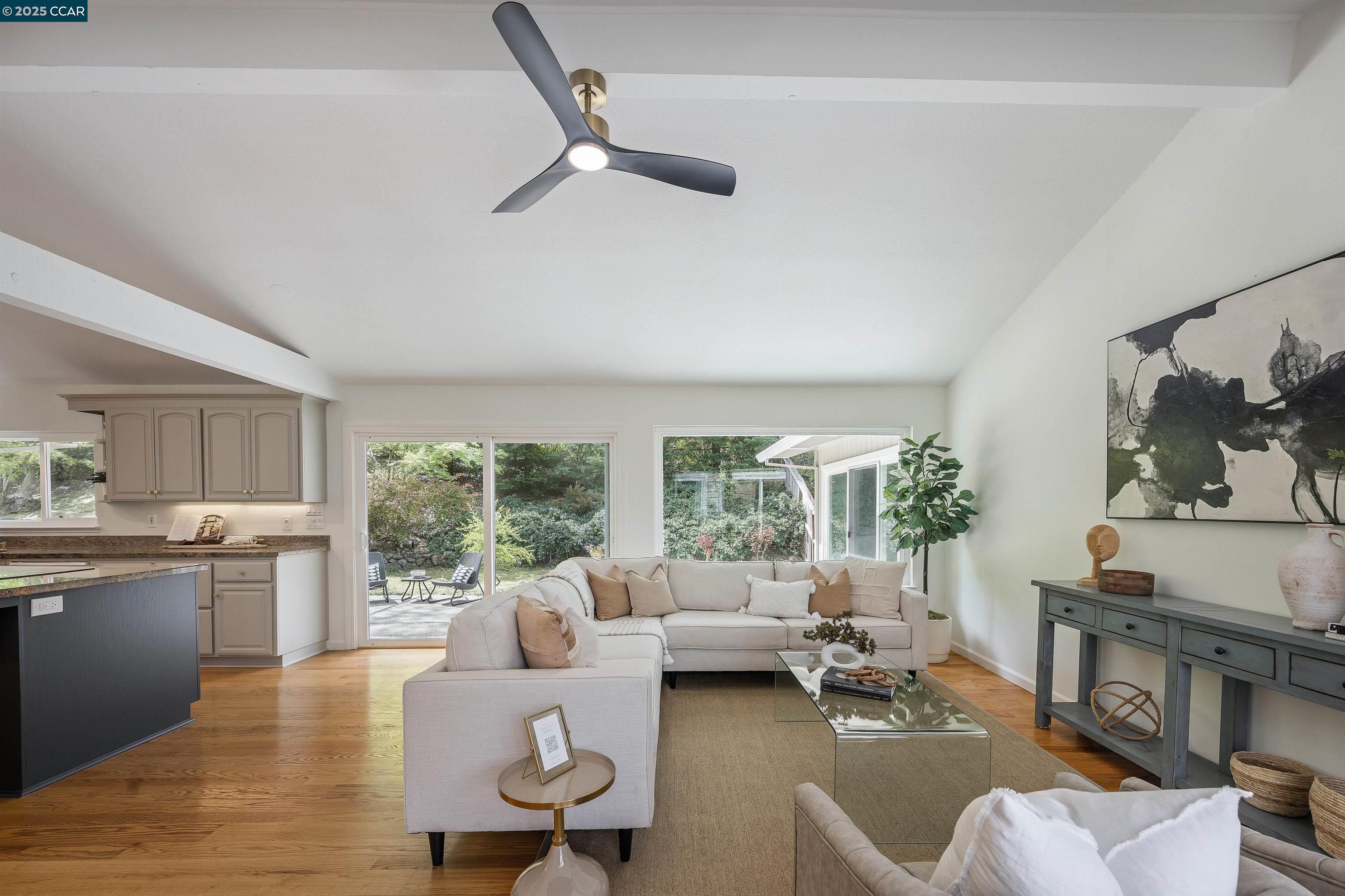 2212 Nelda Way
