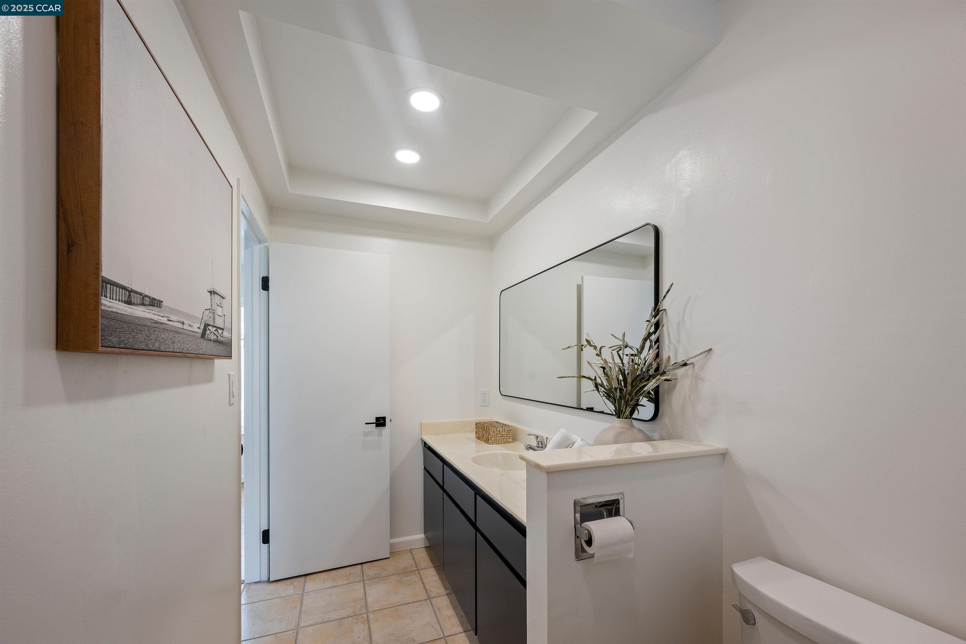 2212 Nelda Way