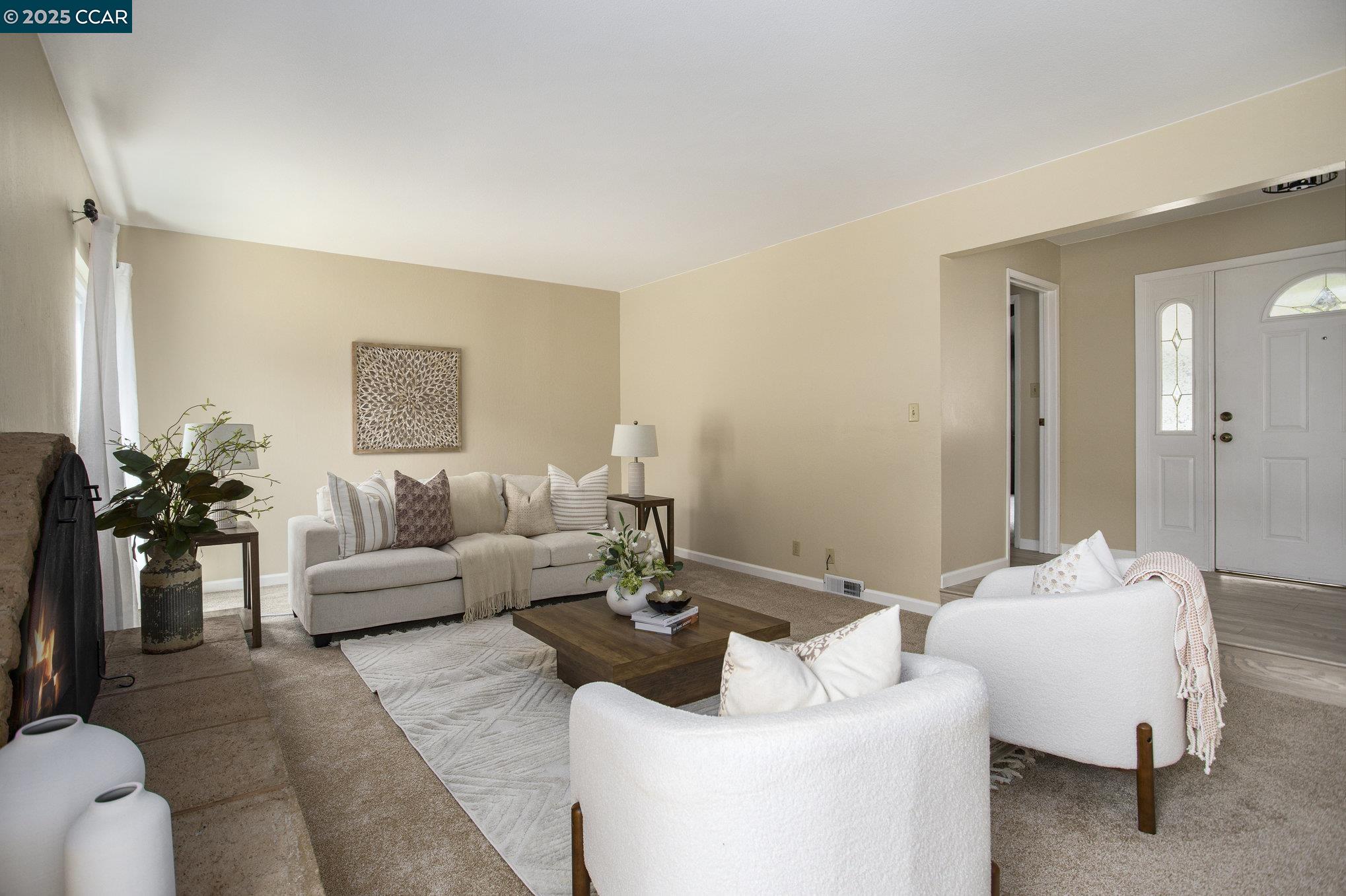 3257 Inverness Dr