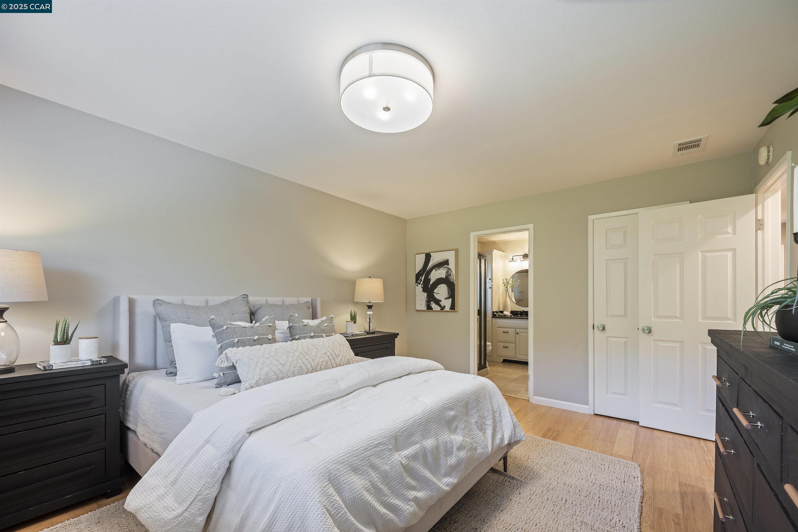 14 Dublin Ct